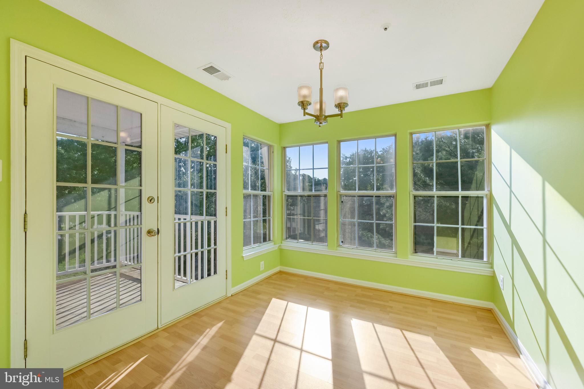 DEEP CREEK COMMONS - Residential