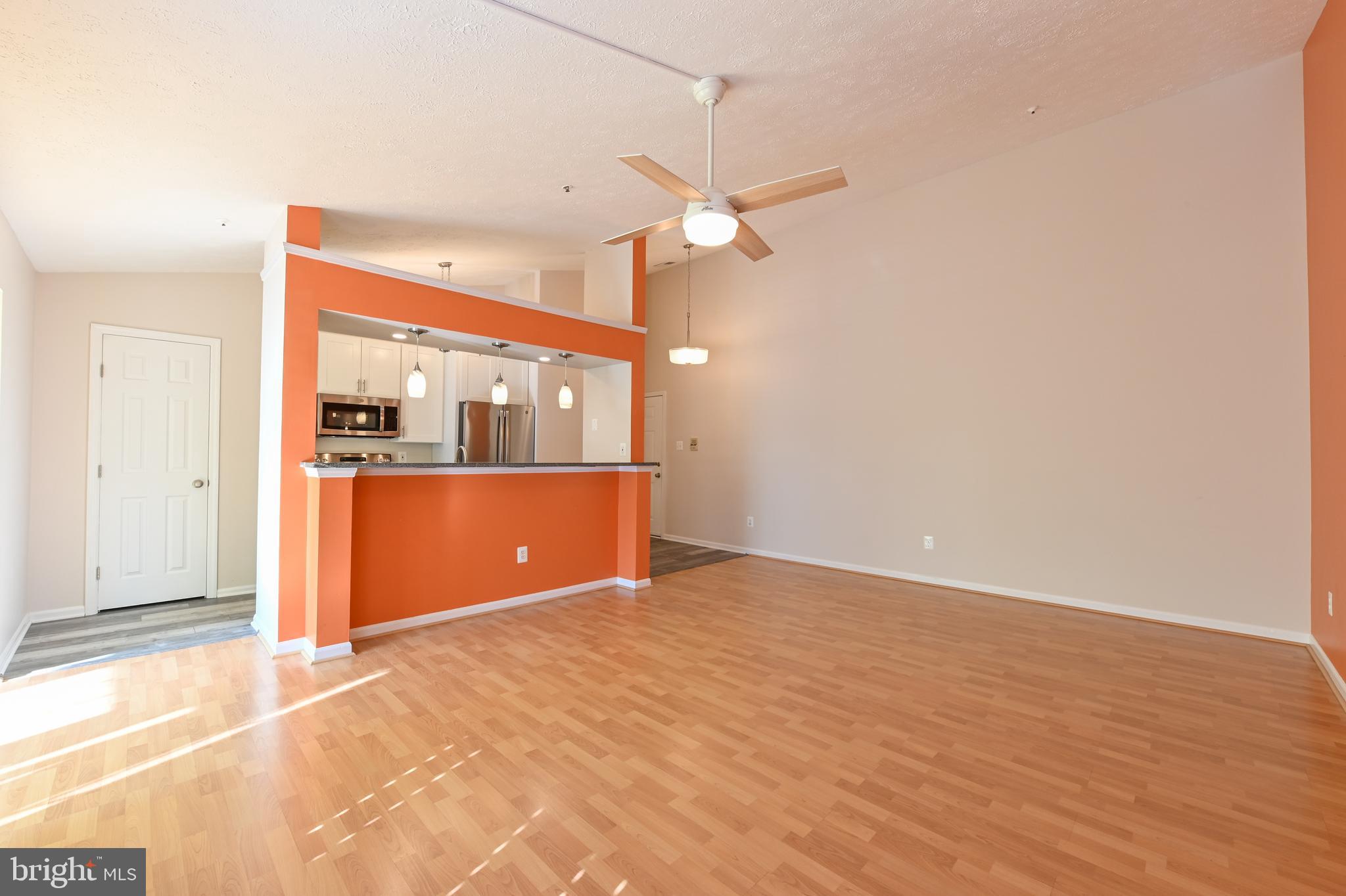 DEEP CREEK COMMONS - Residential