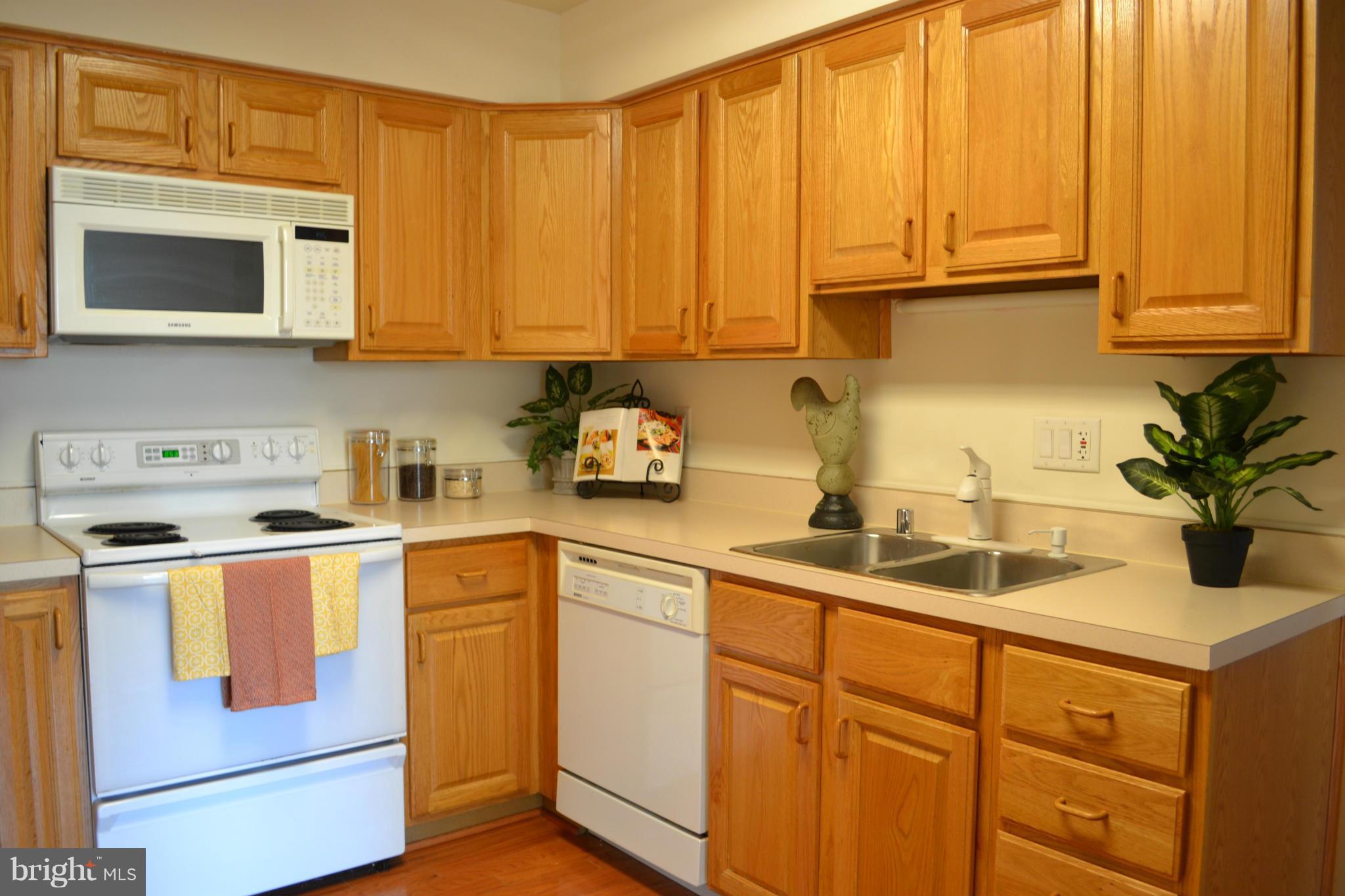 VILLAGE OF CLARYS FOREST - Residential