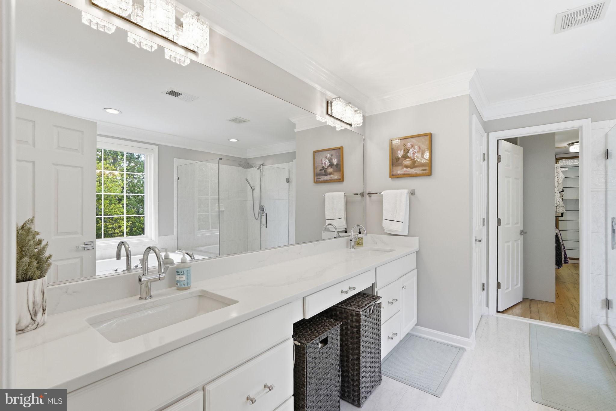 HEATHERBROOK - Residential
