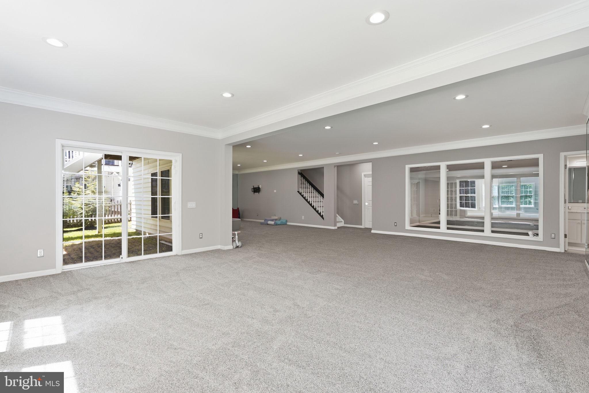 HEATHERBROOK - Residential
