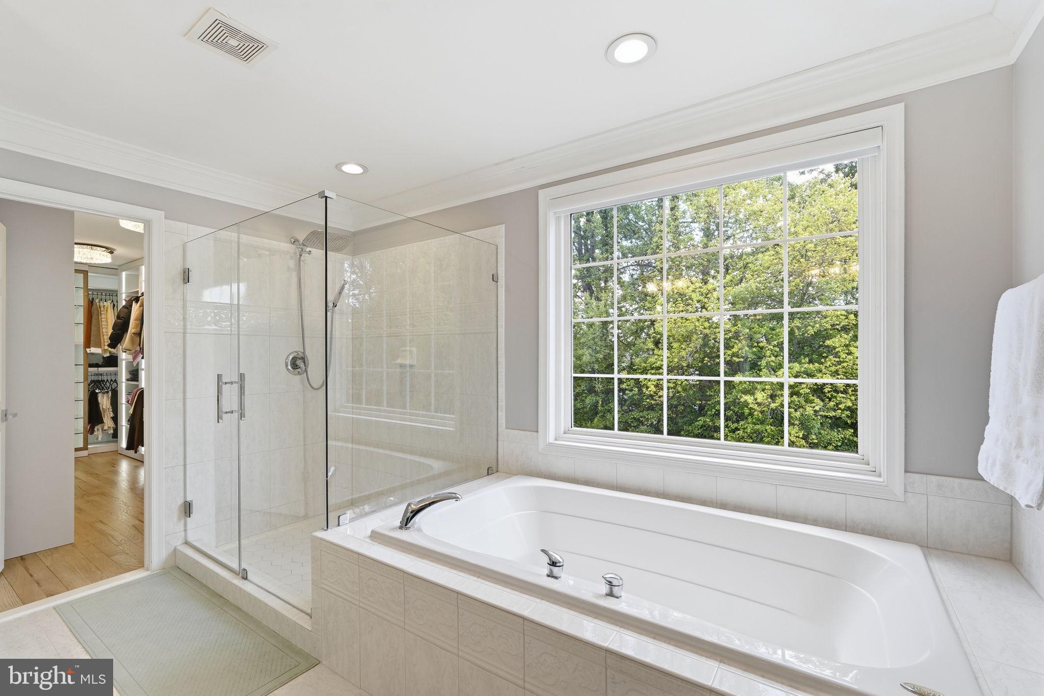 HEATHERBROOK - Residential