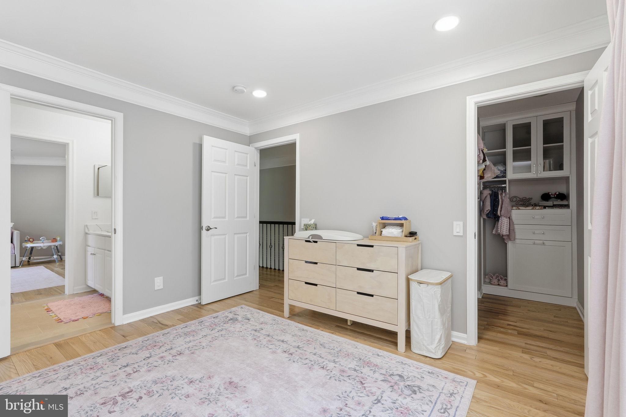HEATHERBROOK - Residential