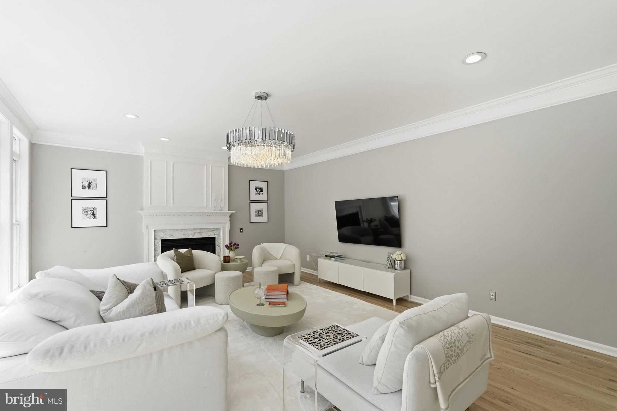 HEATHERBROOK - Residential