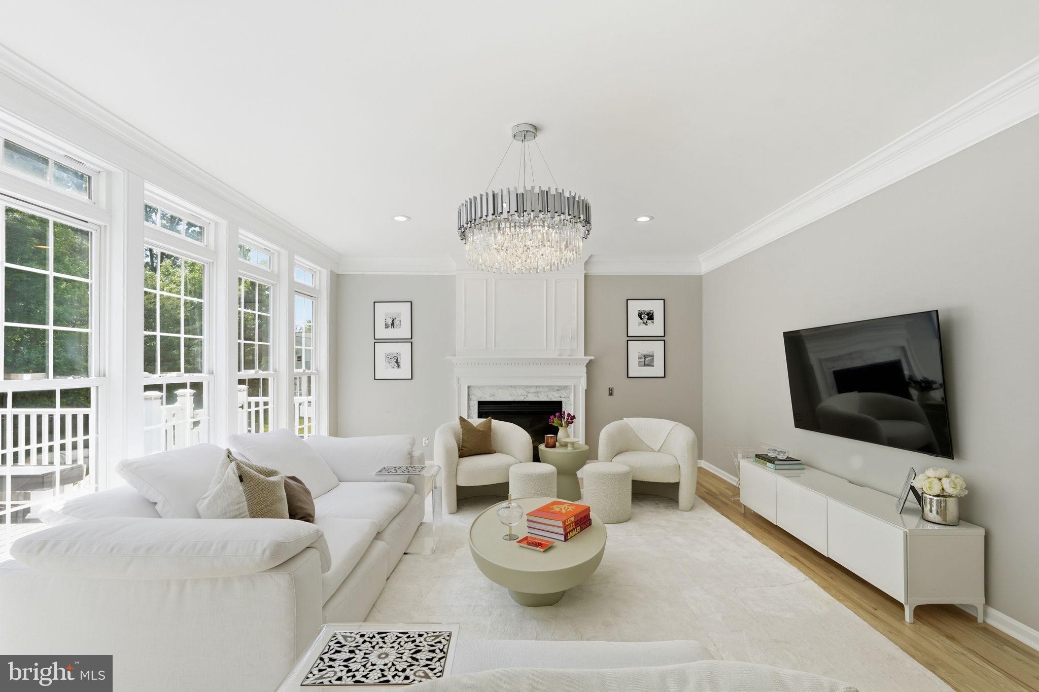 HEATHERBROOK - Residential