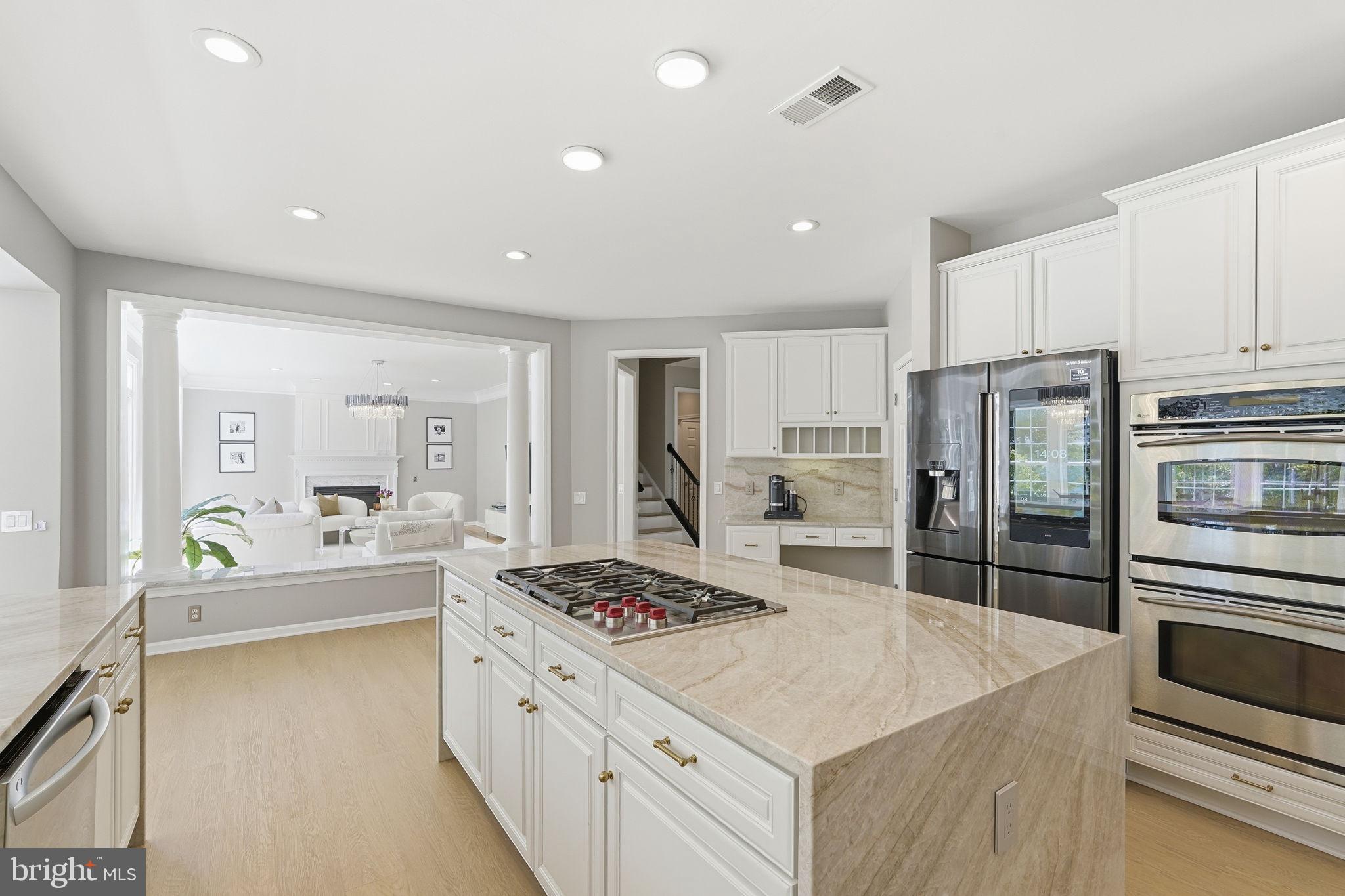 HEATHERBROOK - Residential
