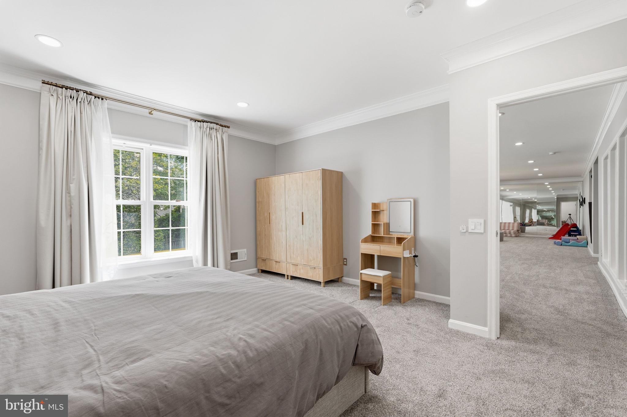 HEATHERBROOK - Residential