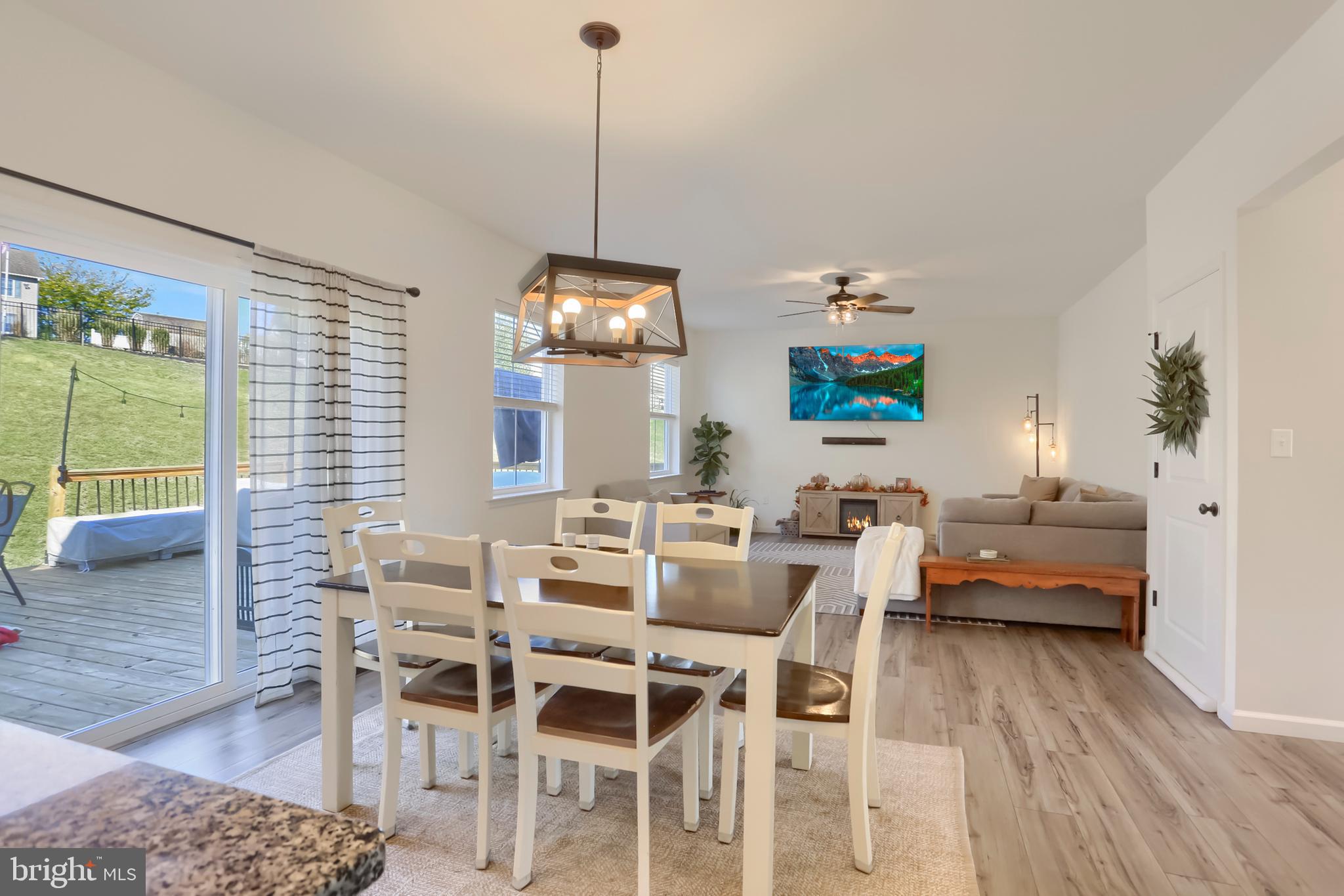 MAYBERRY - Residential