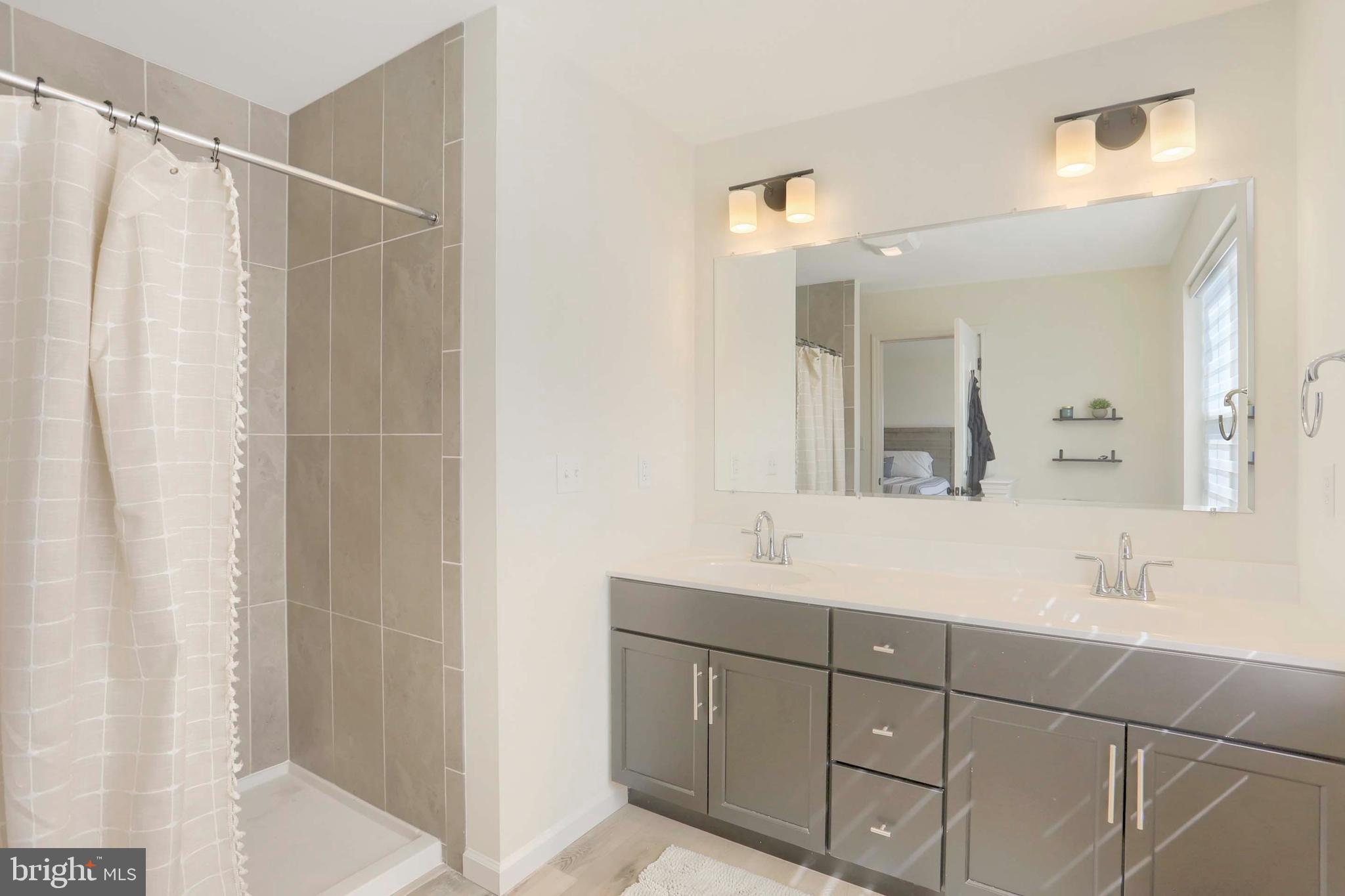 MAYBERRY - Residential