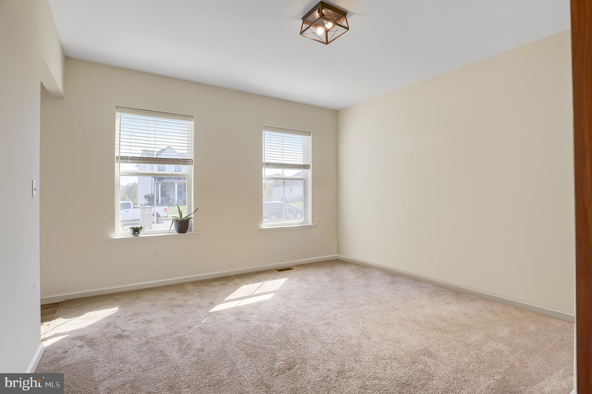 MAYBERRY - Residential