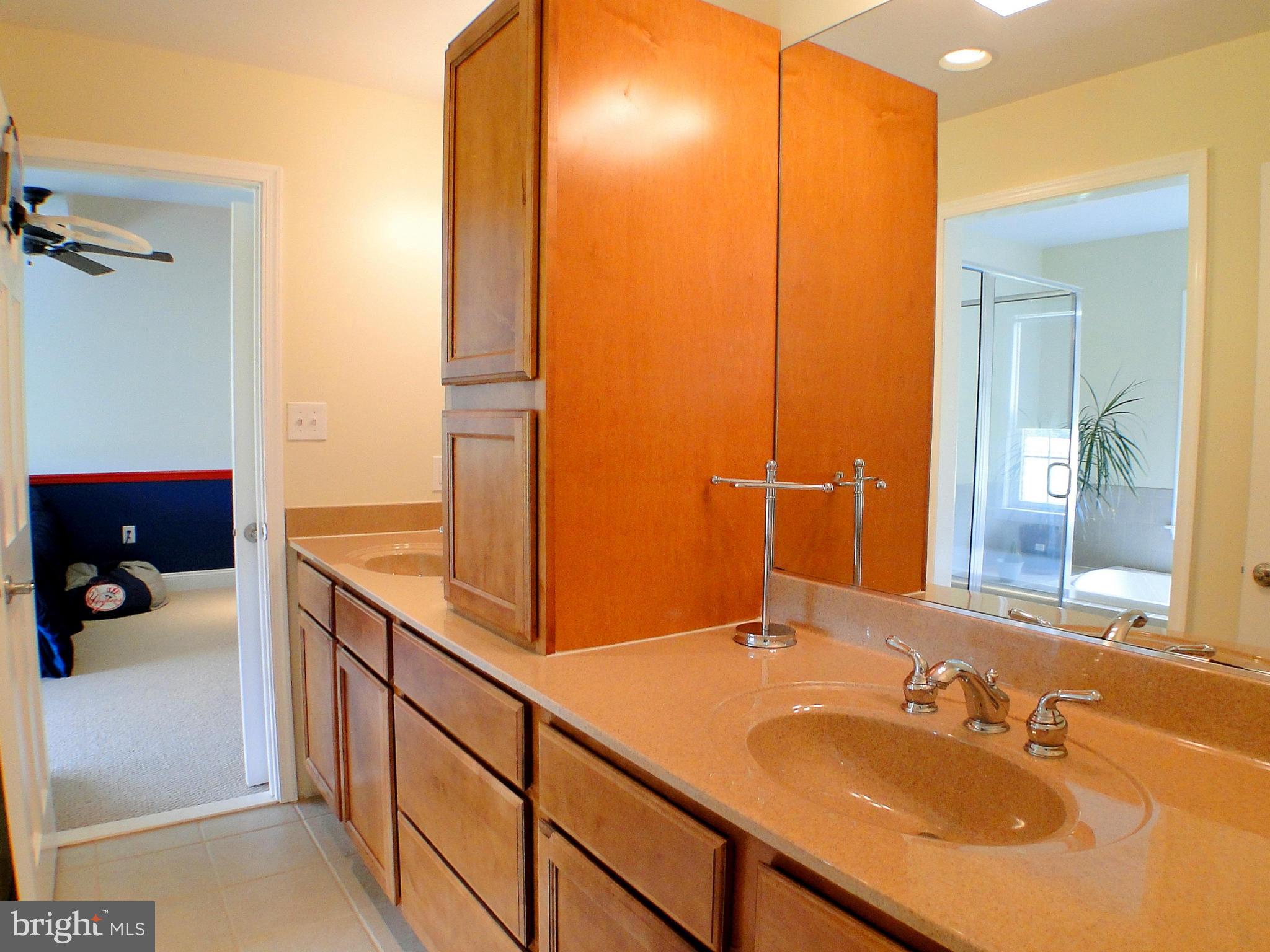 JARRETTSVILLE - Residential