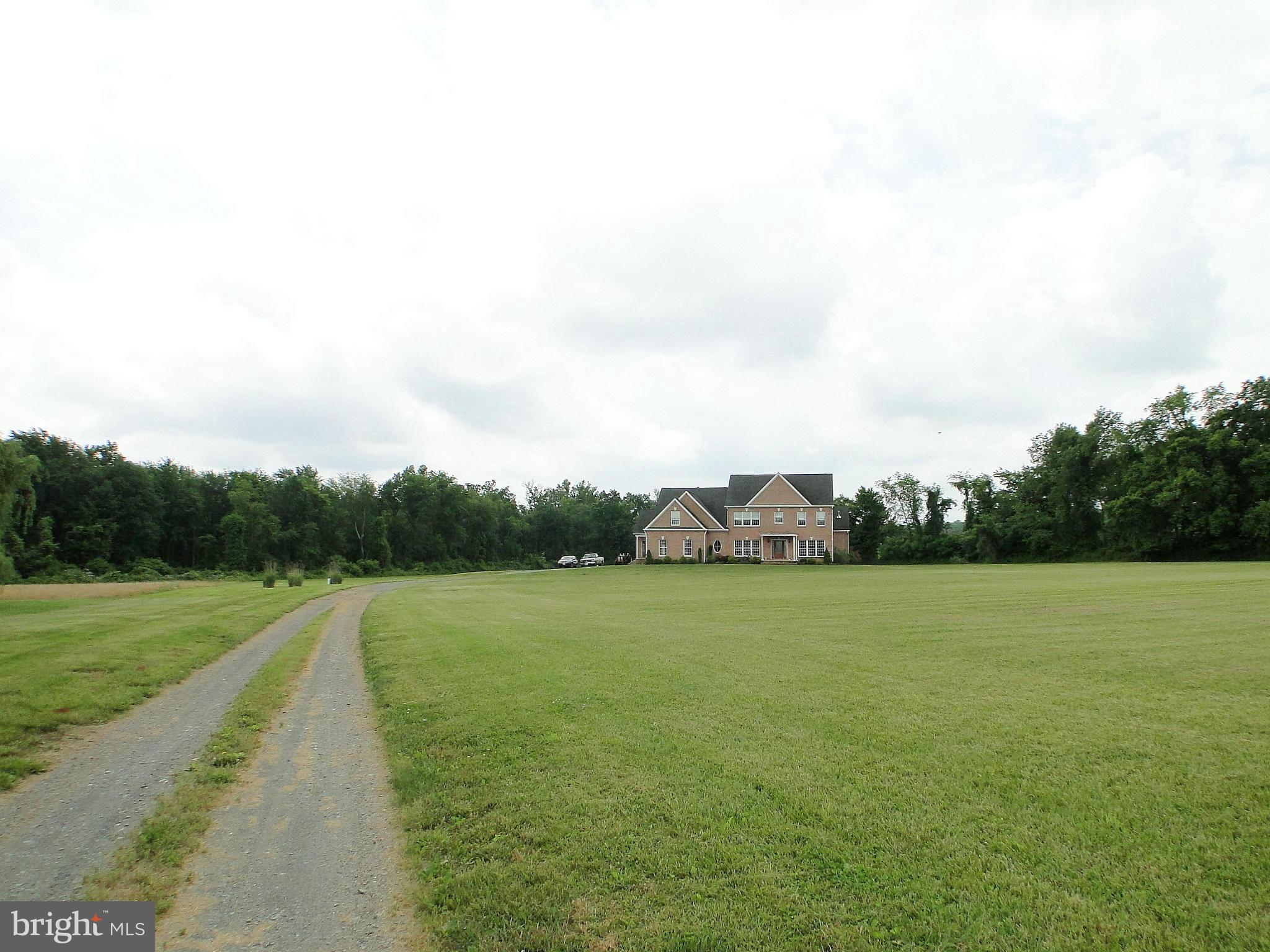 JARRETTSVILLE - Residential