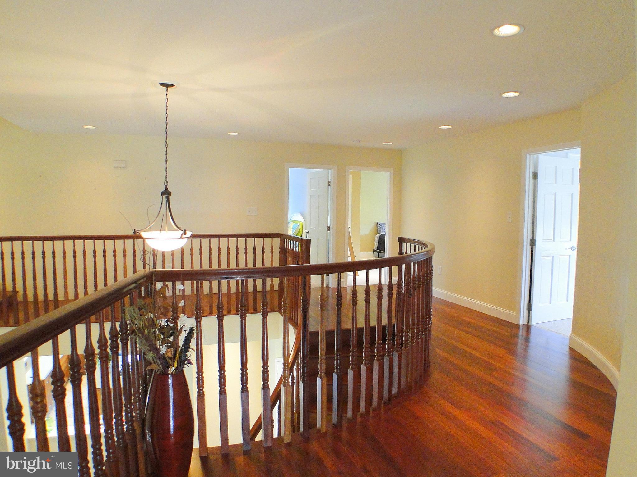 JARRETTSVILLE - Residential