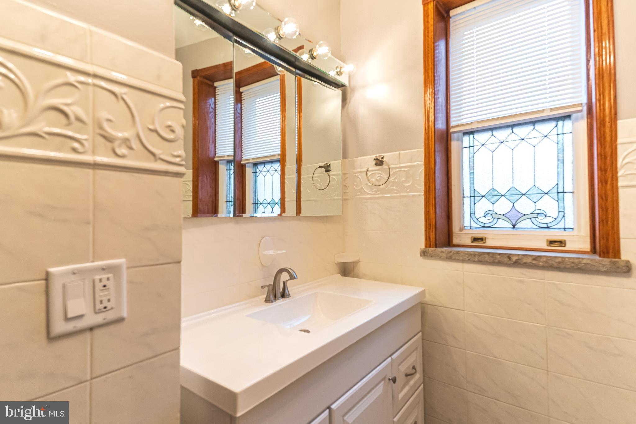 UNIVERSITY CITY - Residential