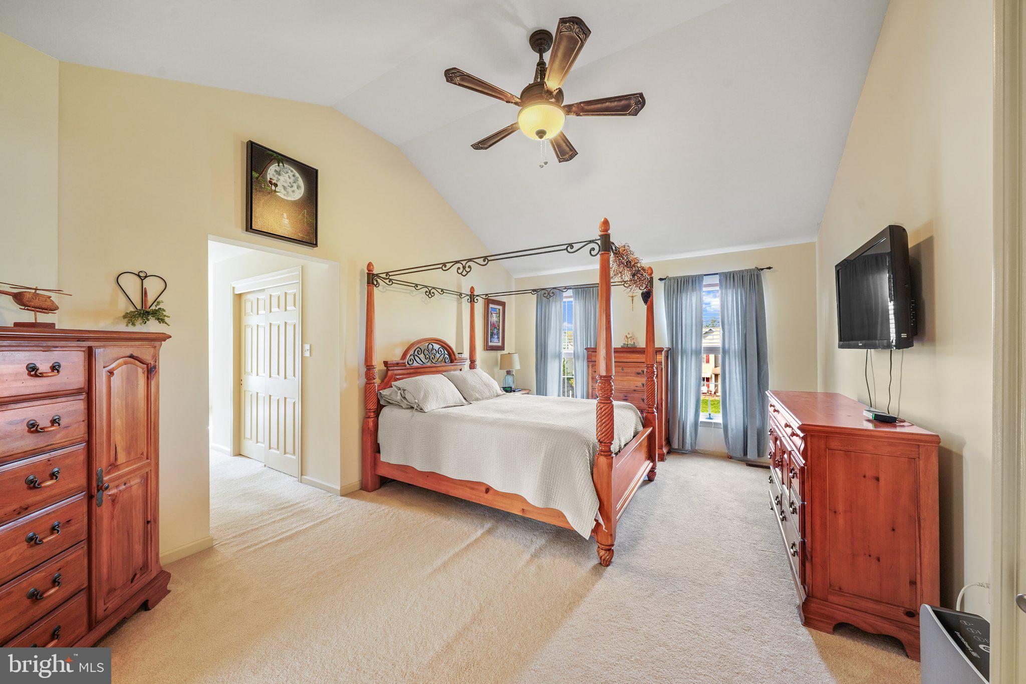 SANDY HILL - Residential