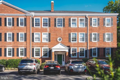 4814 30TH STREET S B1 ARLINGTON VA 22206