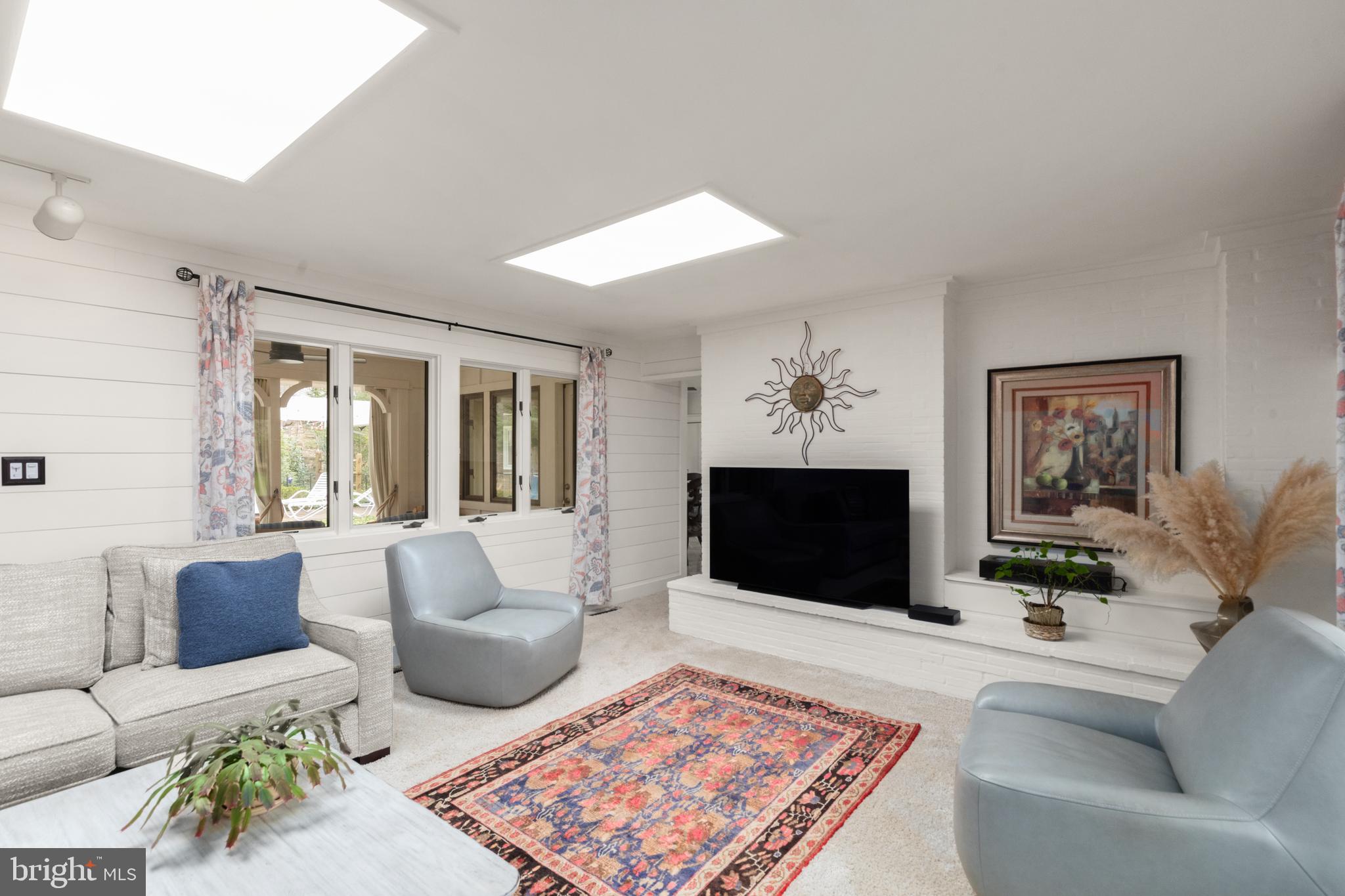 HAMPTON - Residential