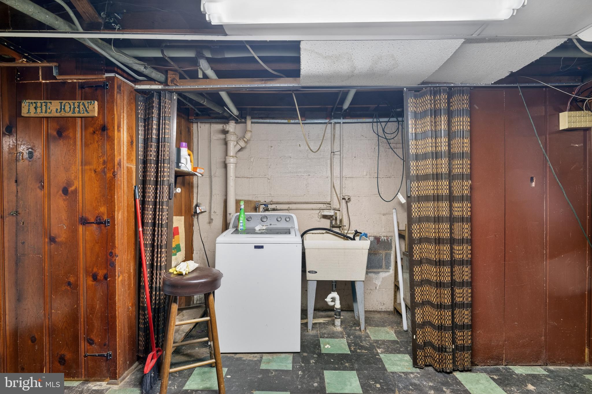 UPLANDS - Residential