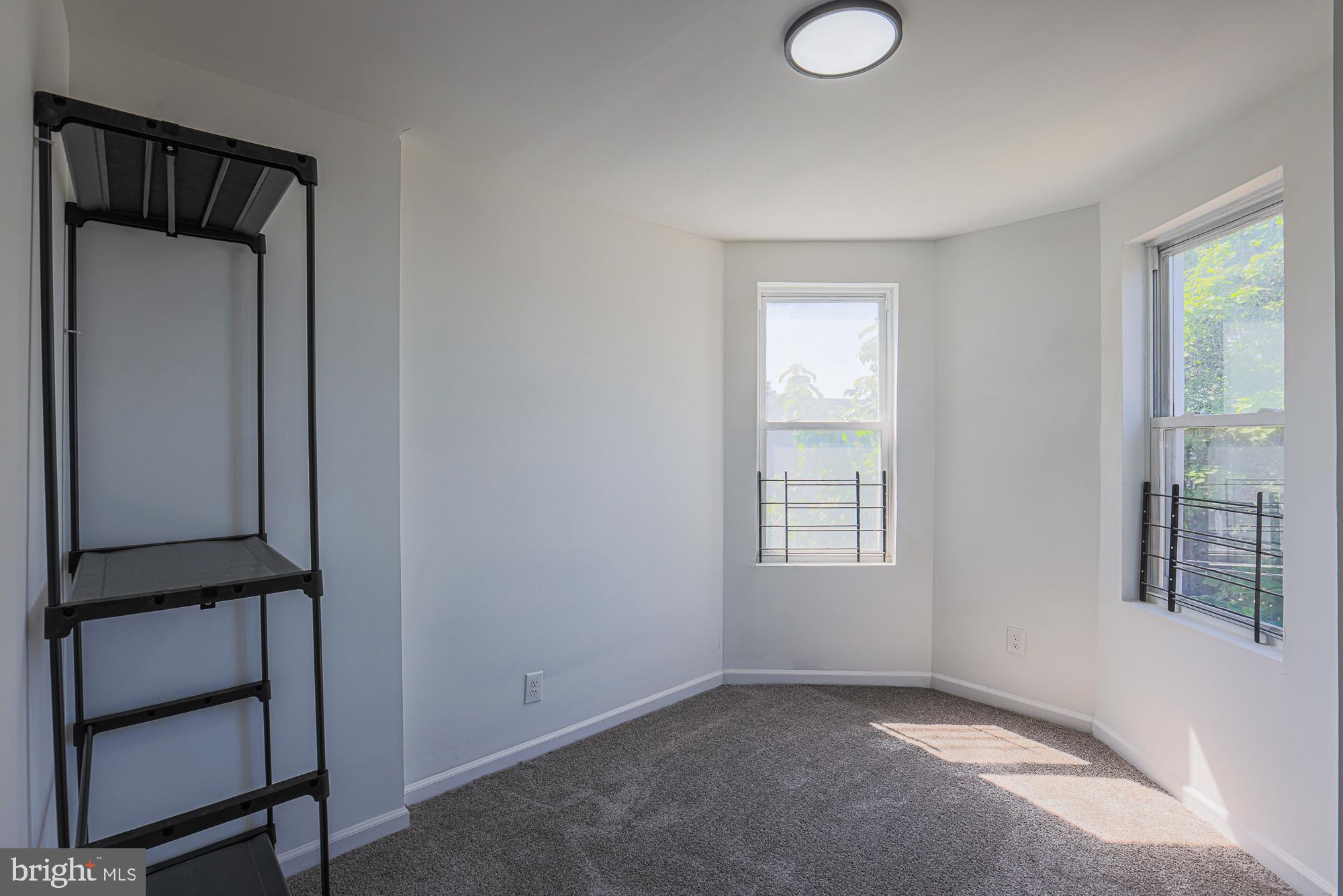 MIDTOWN EDMONDSON - Residential