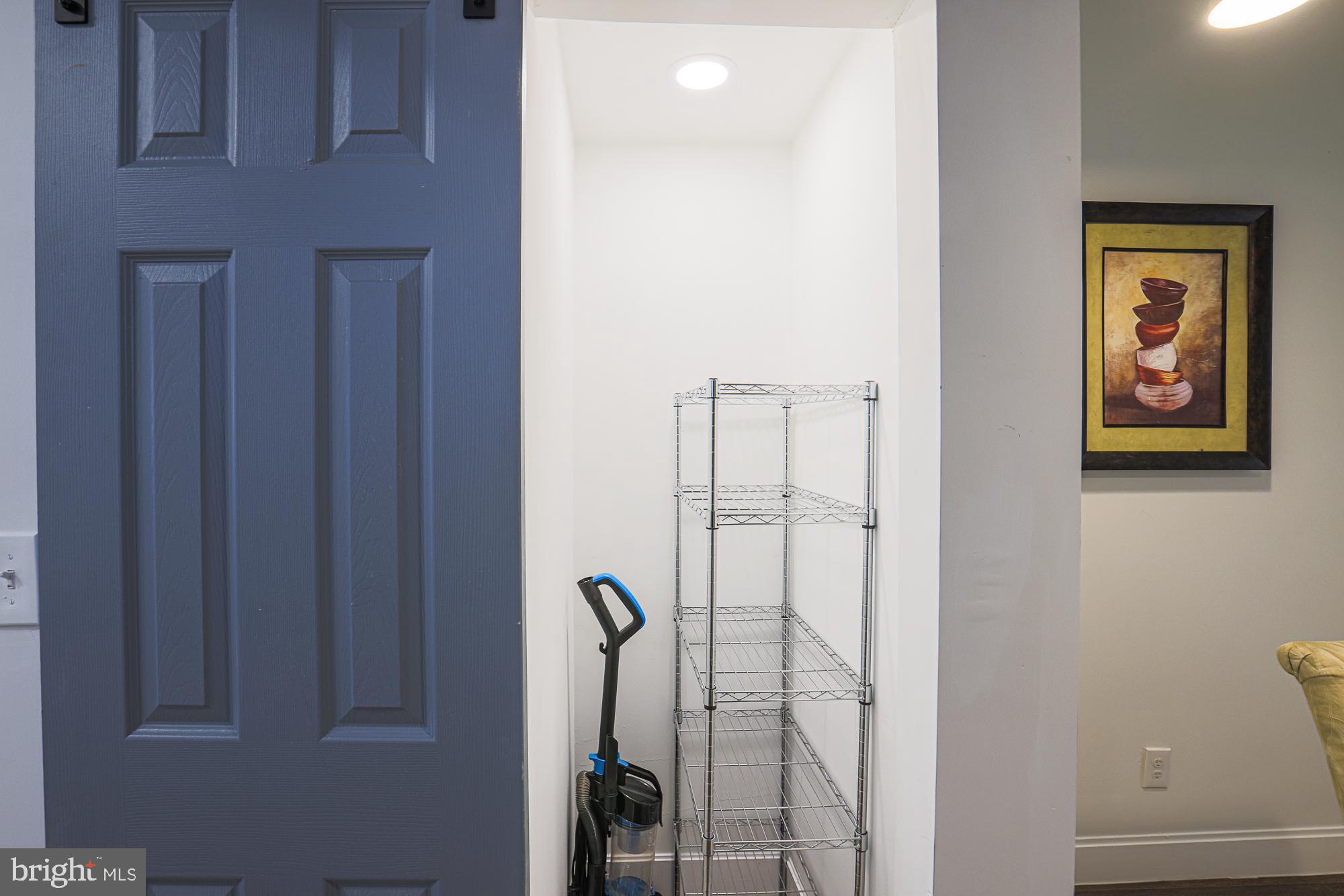 MIDTOWN EDMONDSON - Residential