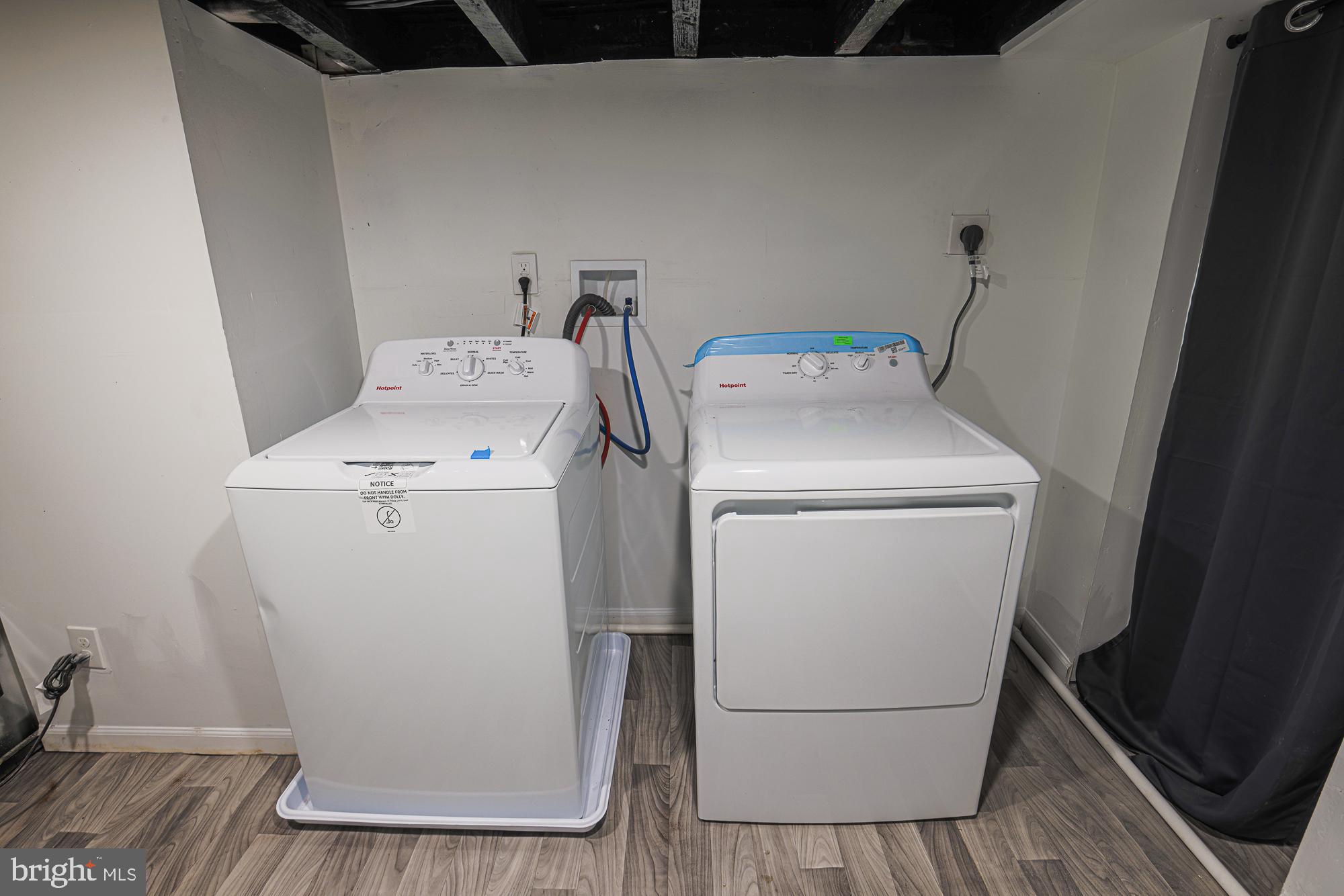 MIDTOWN EDMONDSON - Residential