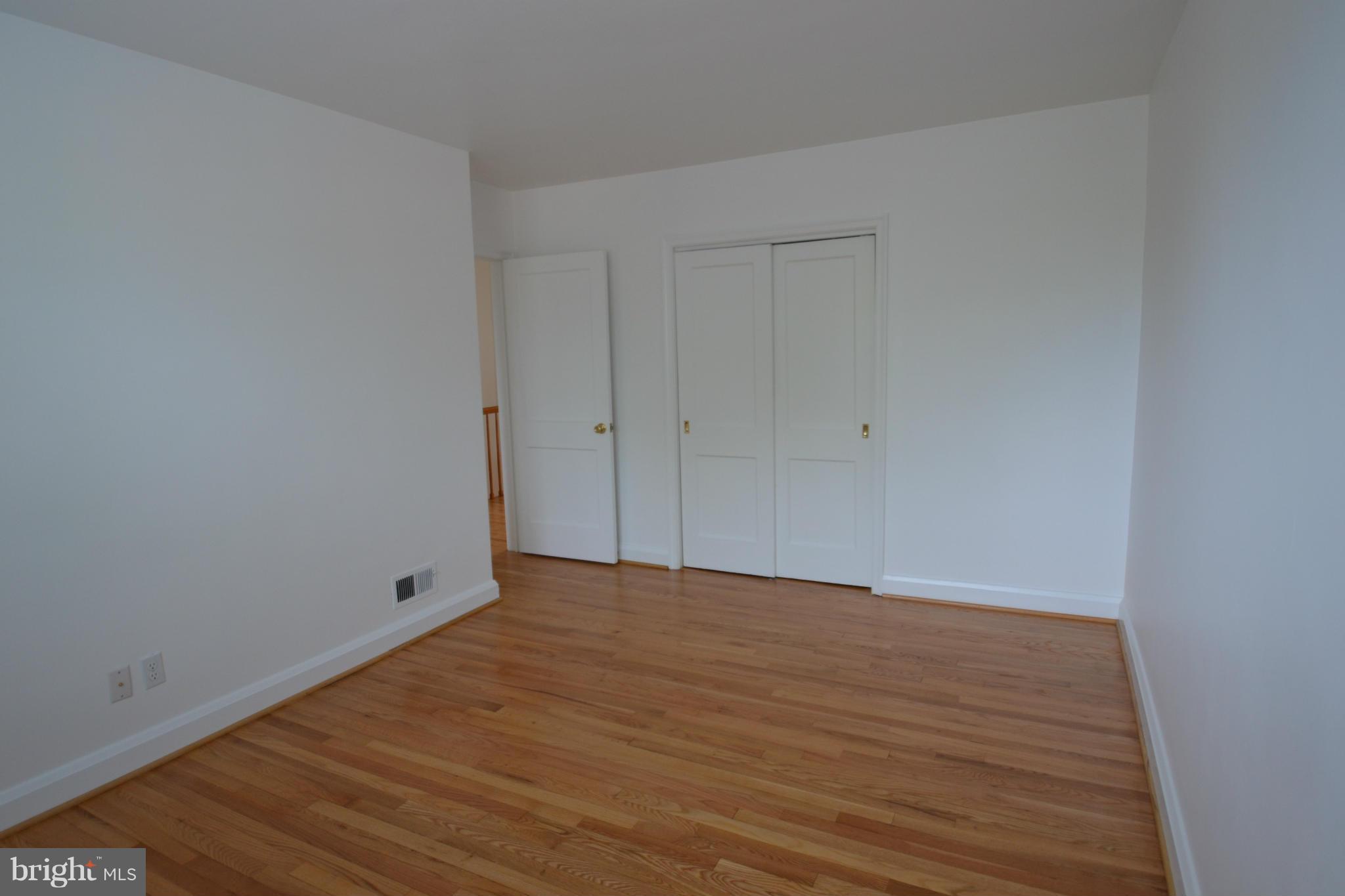 LOCH RAVEN MANOR - Residential Lease