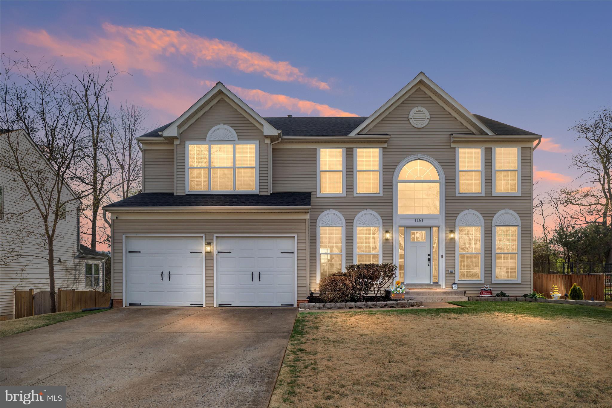 HAPPY CREEK KNOLLS - Residential