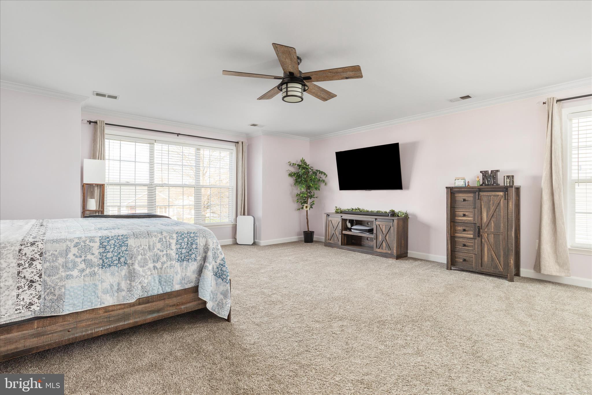 HAPPY CREEK KNOLLS - Residential