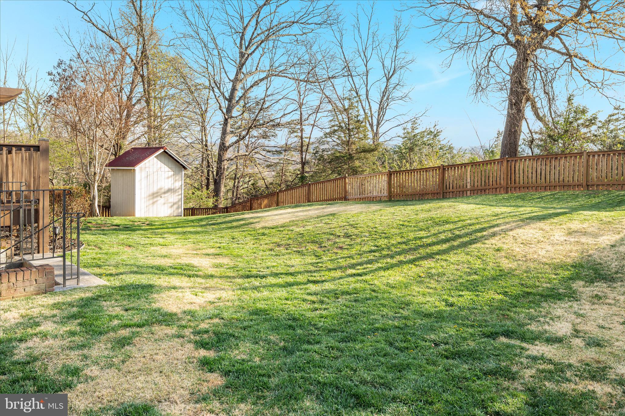 HAPPY CREEK KNOLLS - Residential
