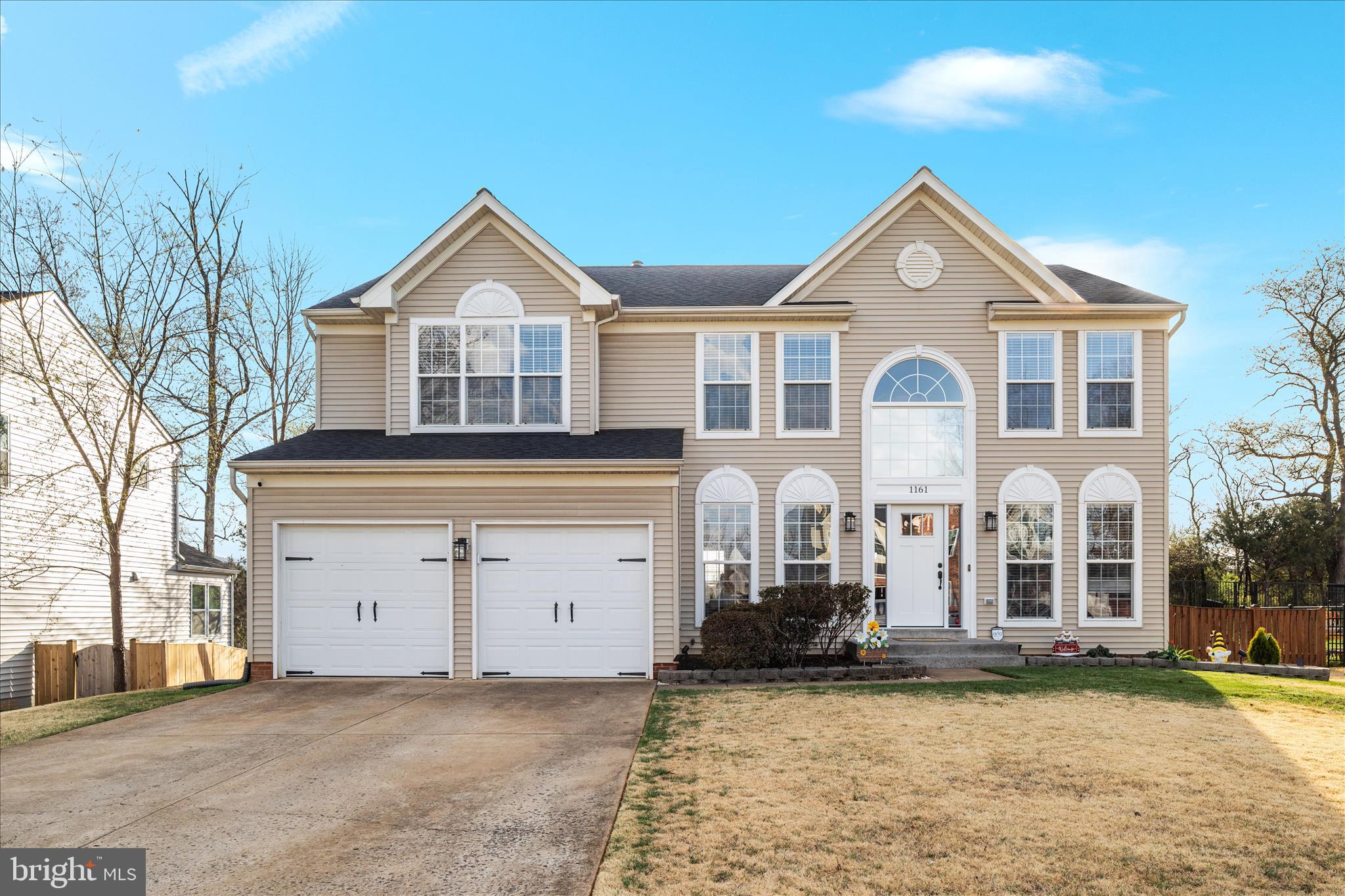 HAPPY CREEK KNOLLS - Residential