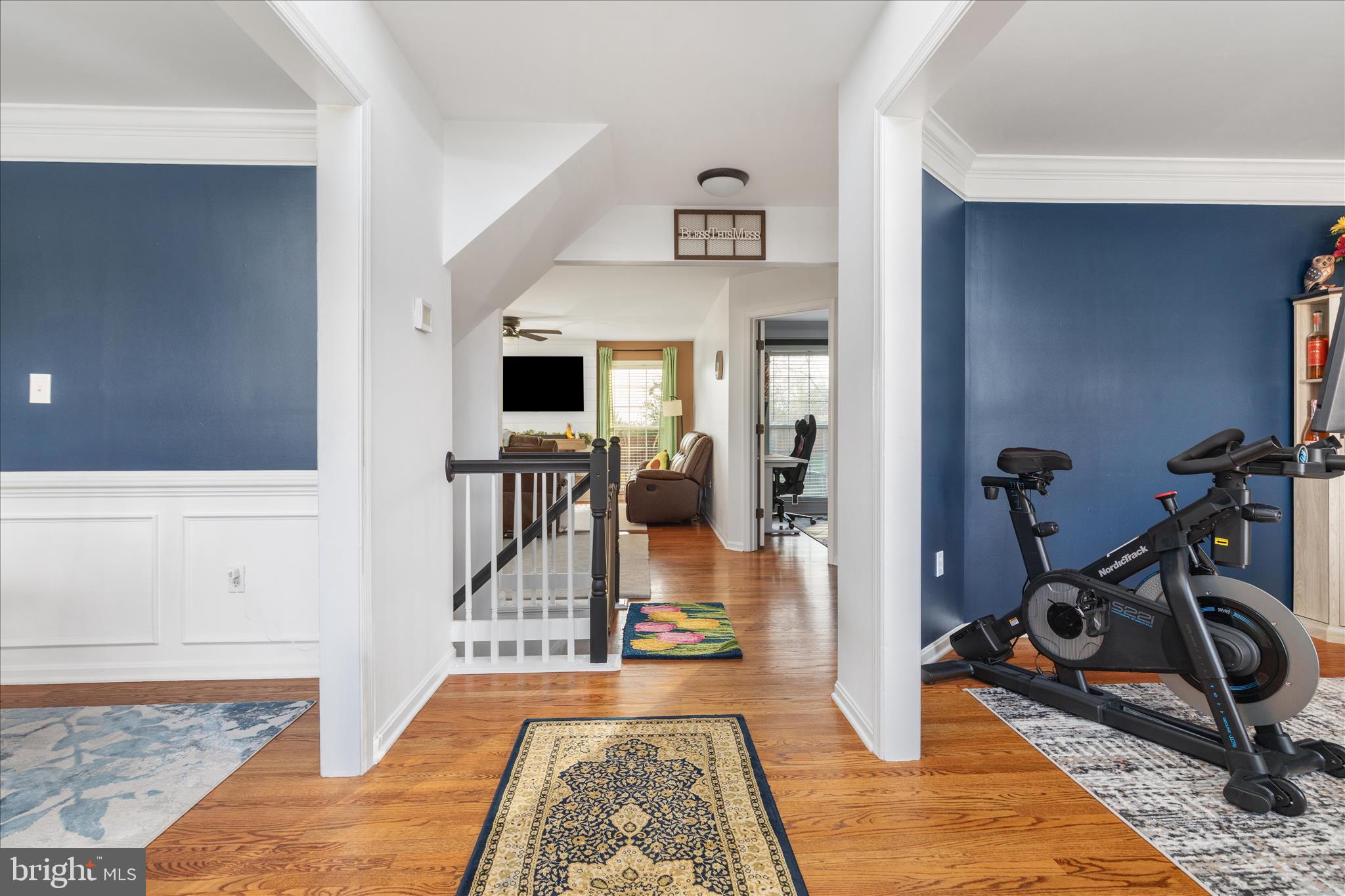 HAPPY CREEK KNOLLS - Residential