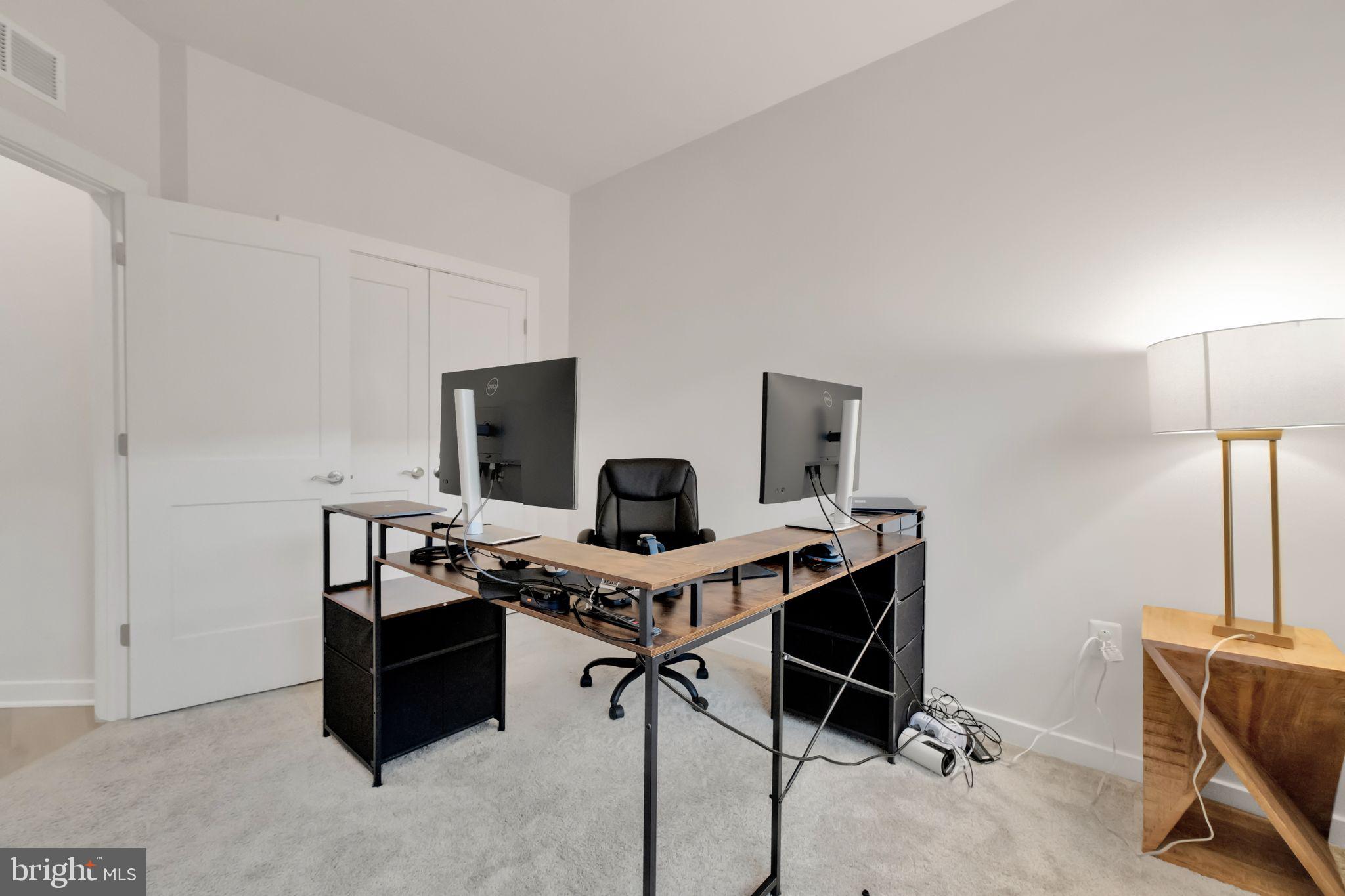 ARCOLA TOWN CENTER - Residential Lease