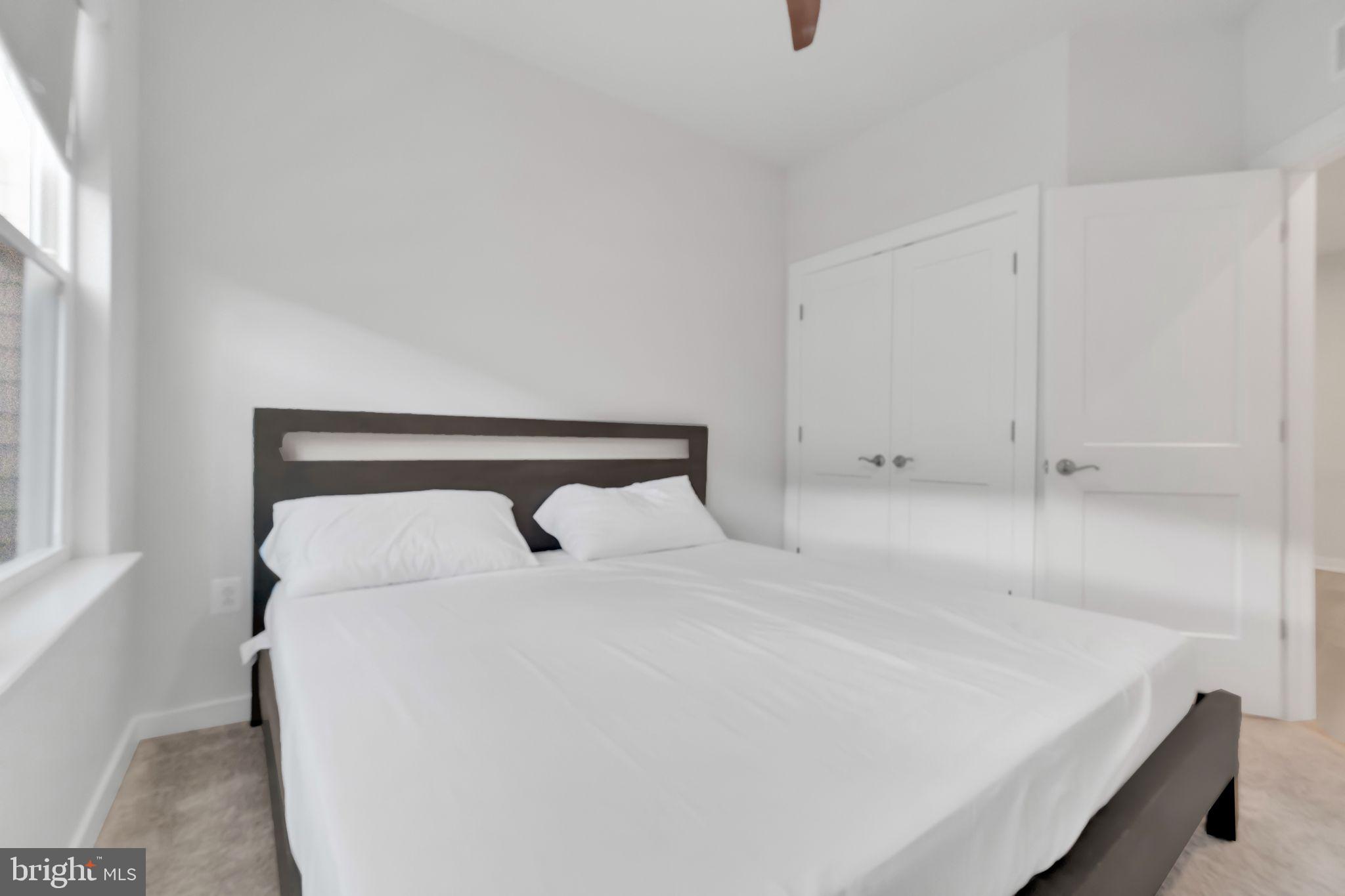 ARCOLA TOWN CENTER - Residential Lease