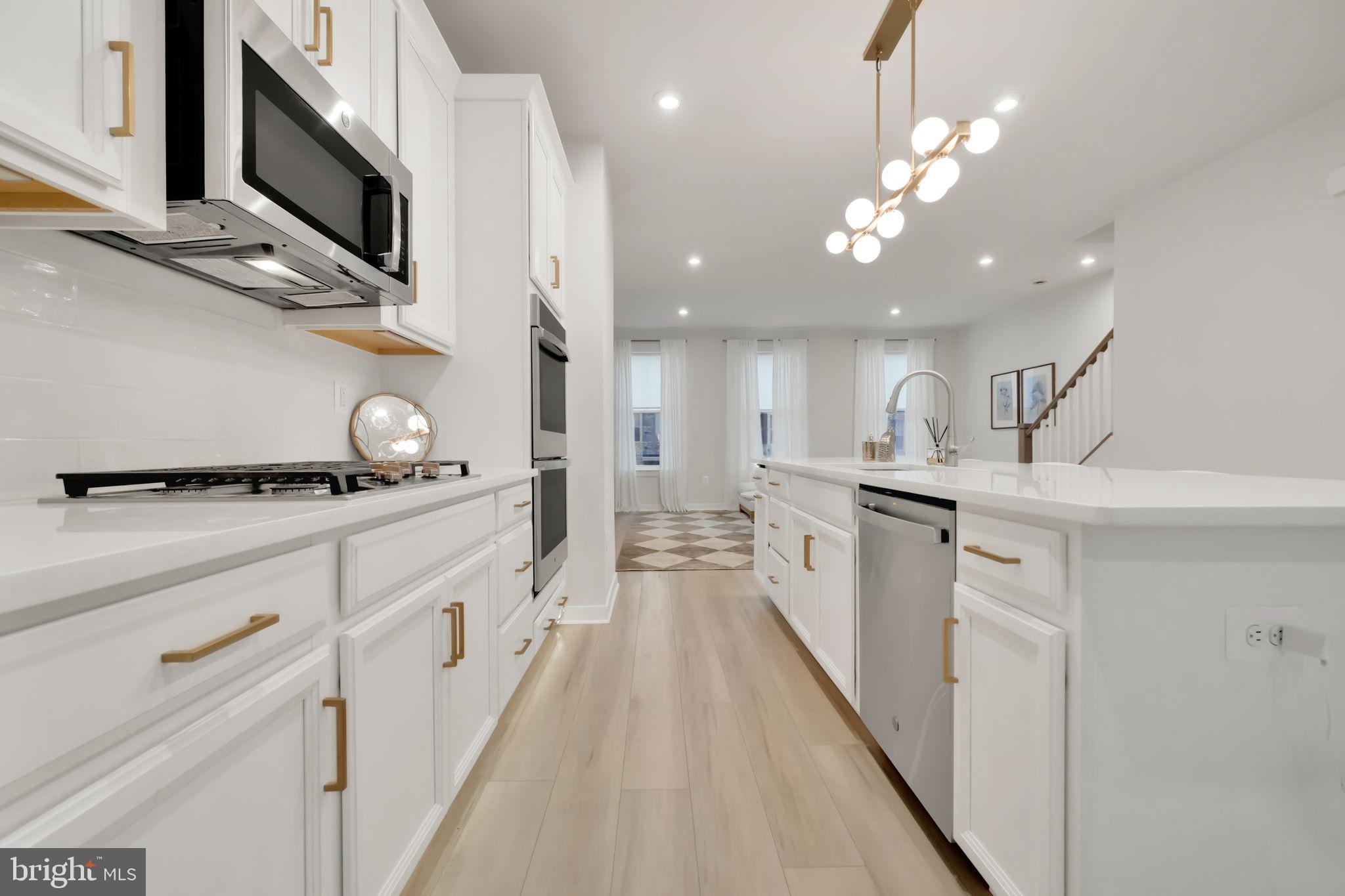 ARCOLA TOWN CENTER - Residential Lease