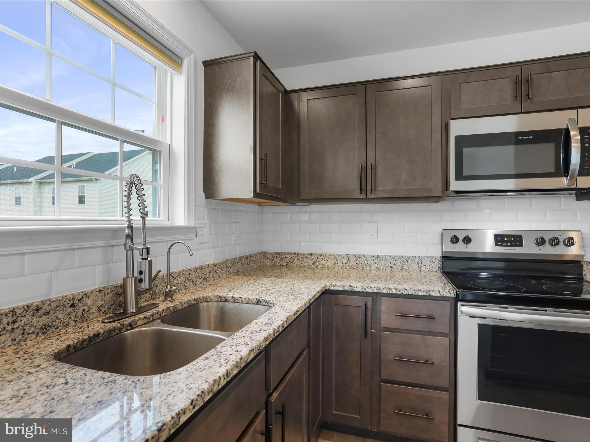 BRIDLE CREEK - Residential