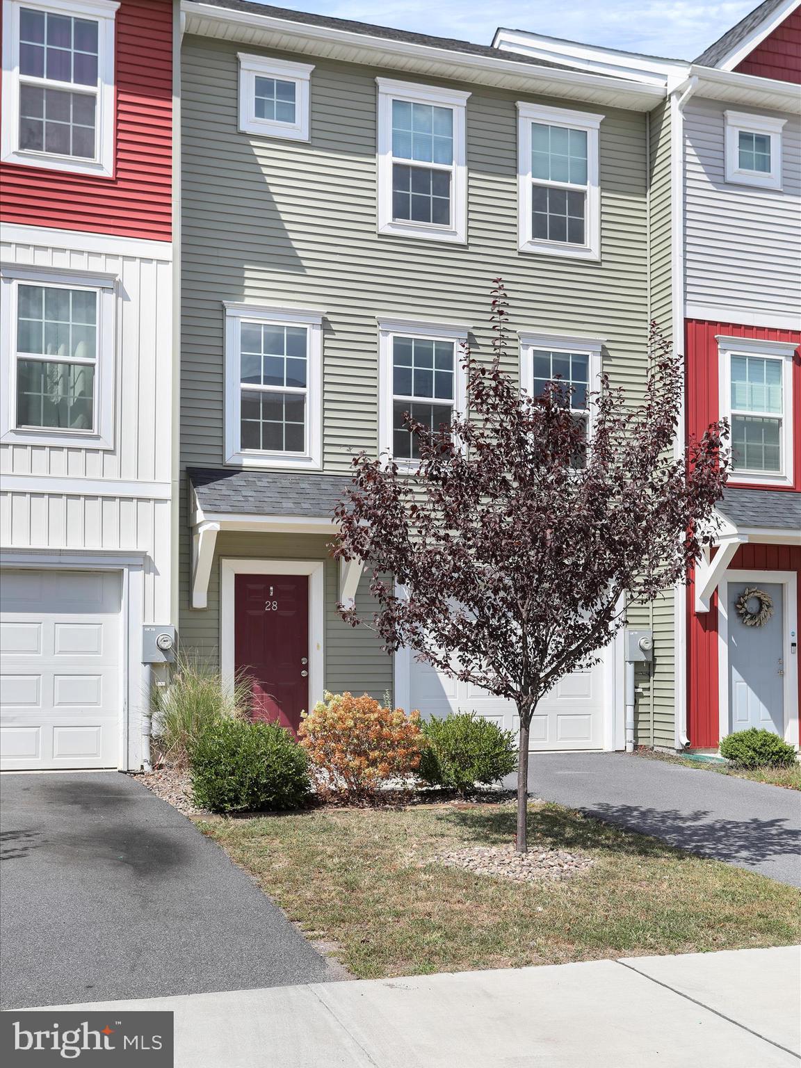 BRIDLE CREEK - Residential