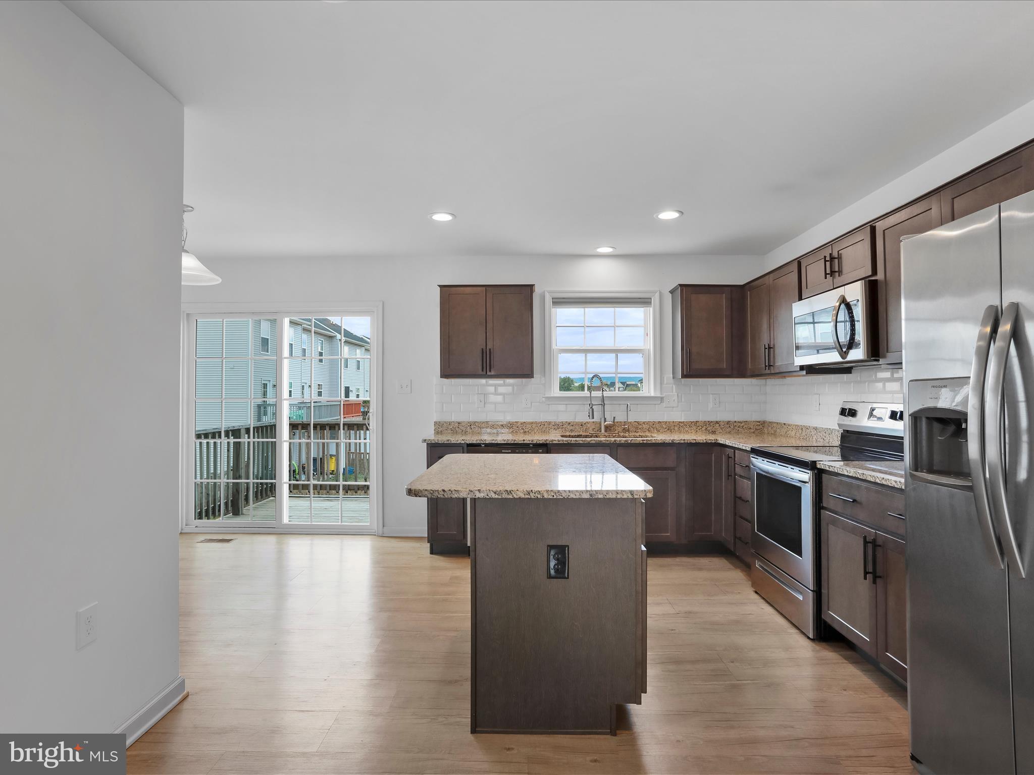 BRIDLE CREEK - Residential