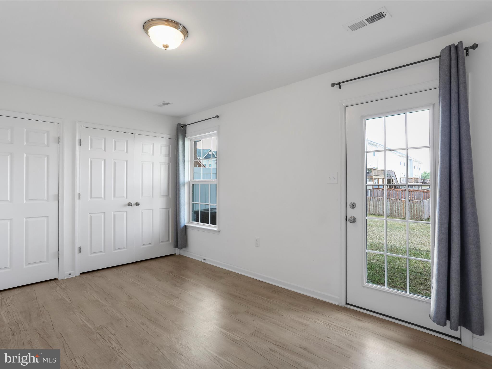 BRIDLE CREEK - Residential