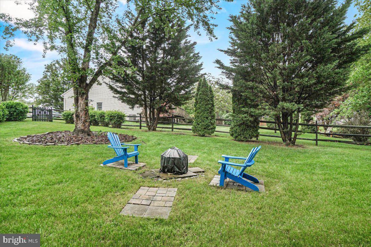 WELLINGTON TRACE - Residential