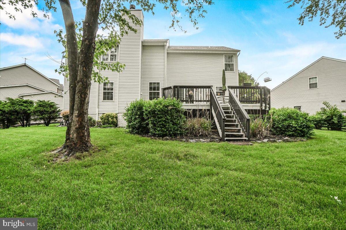 WELLINGTON TRACE - Residential