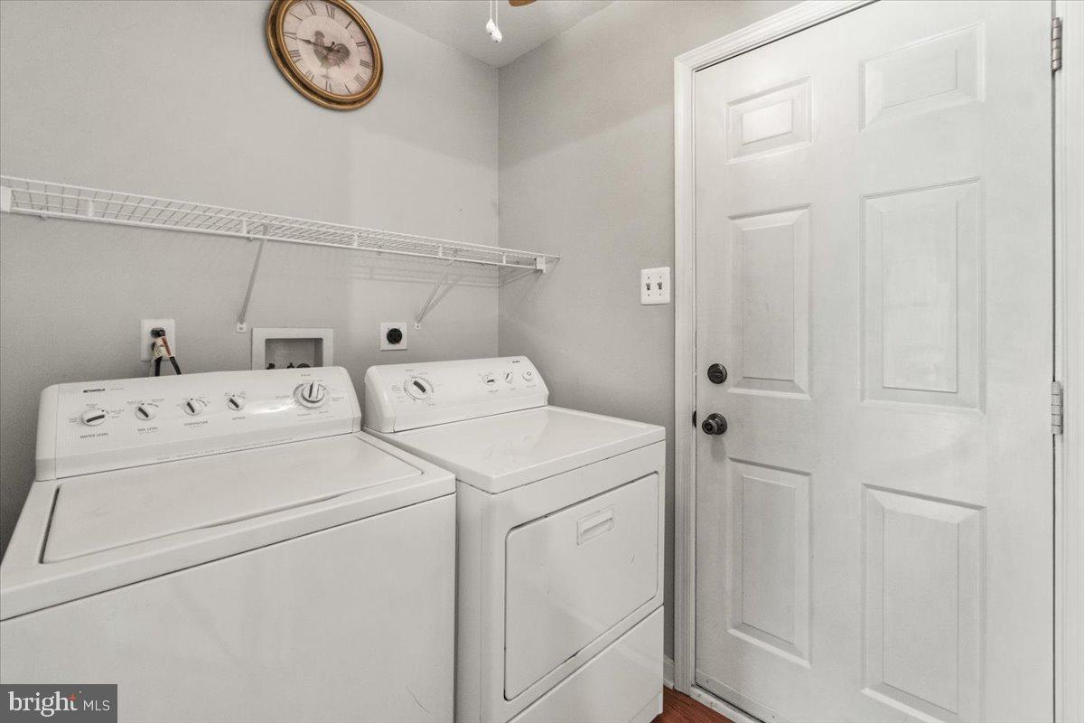 WELLINGTON TRACE - Residential