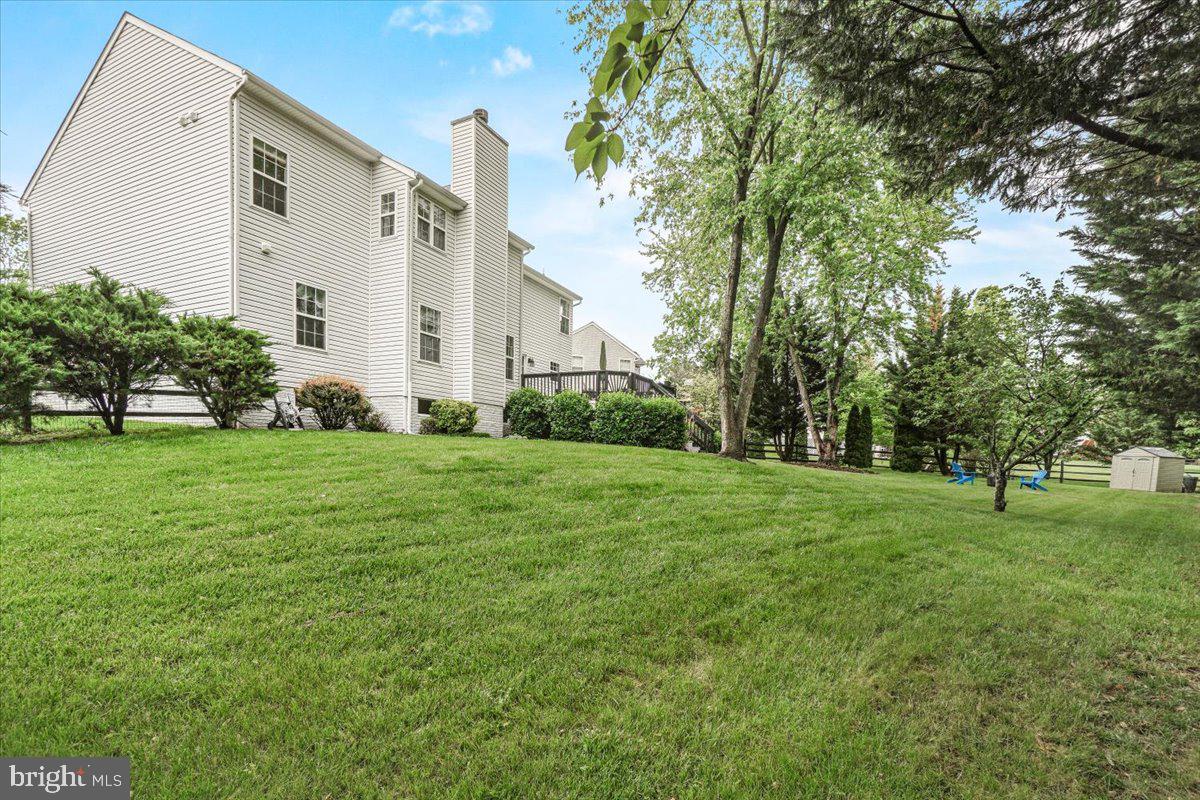 WELLINGTON TRACE - Residential