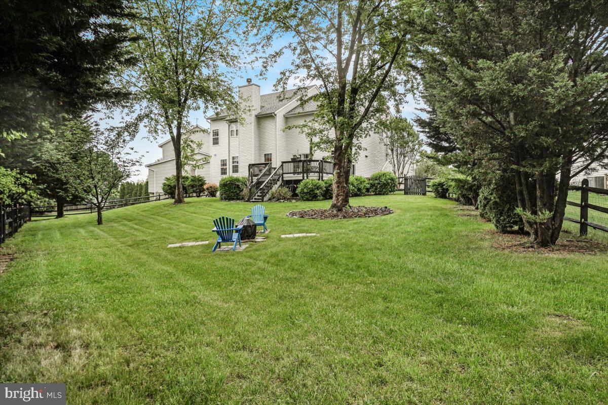 WELLINGTON TRACE - Residential