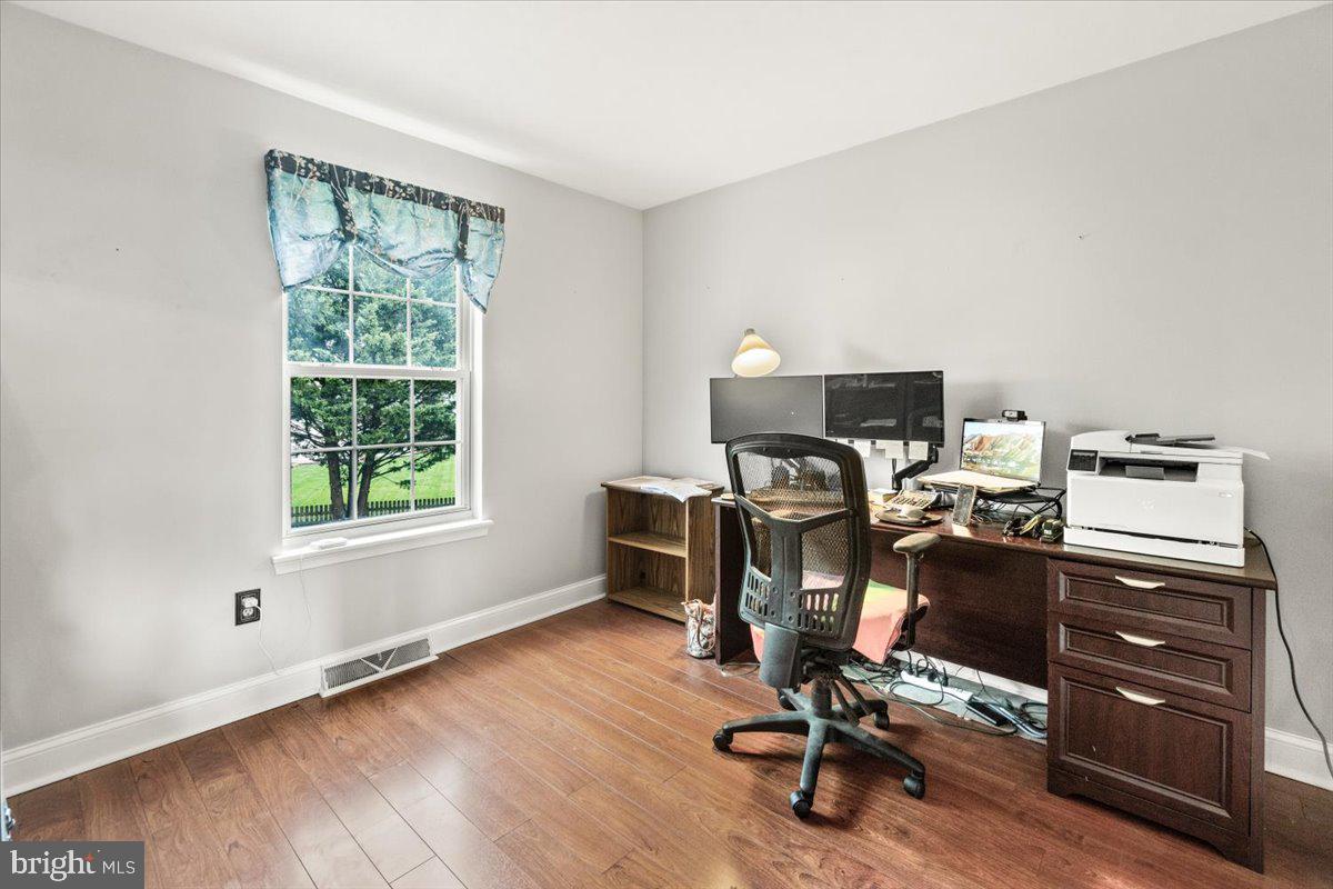 WELLINGTON TRACE - Residential