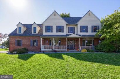 1735 VALETTE DRIVE LANCASTER PA 17602