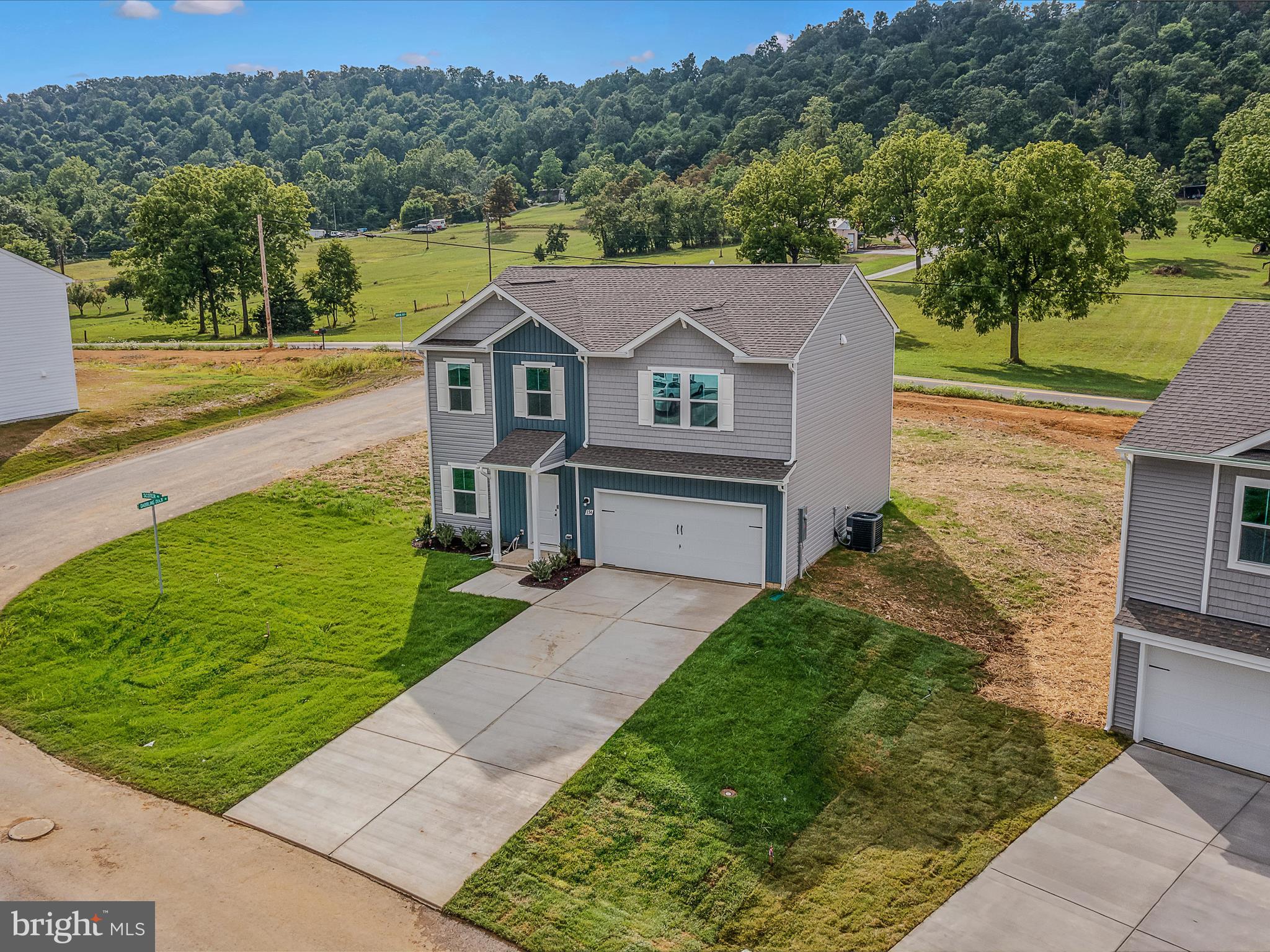 DILLON FARM - Residential Lease