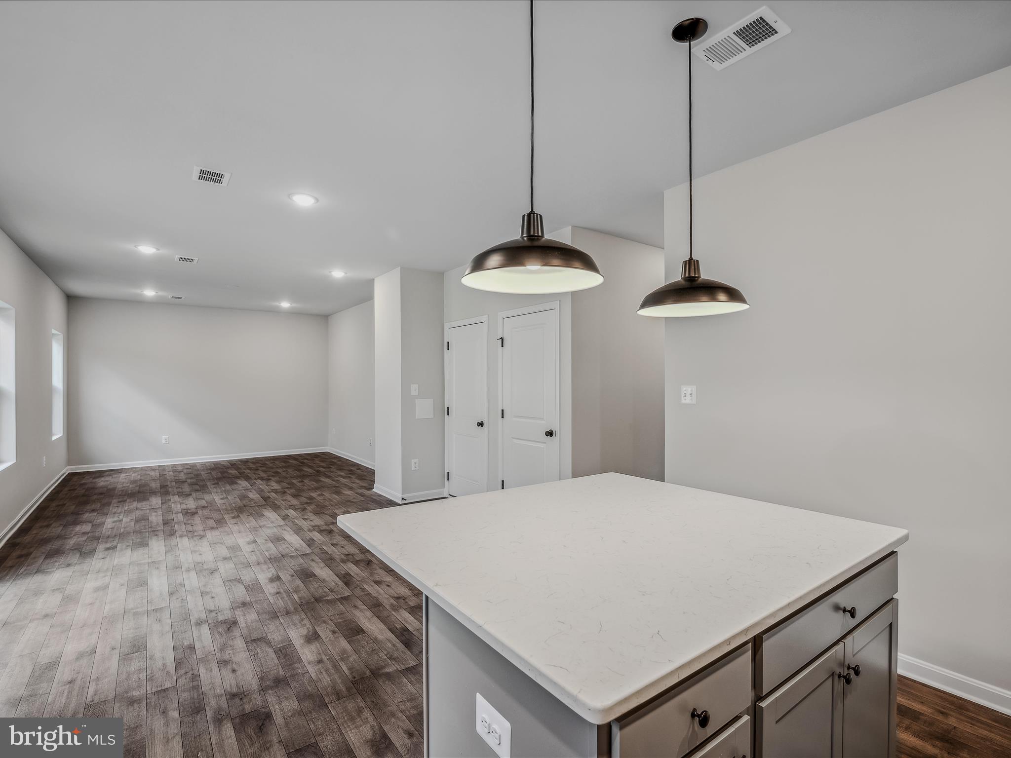 DILLON FARM - Residential Lease