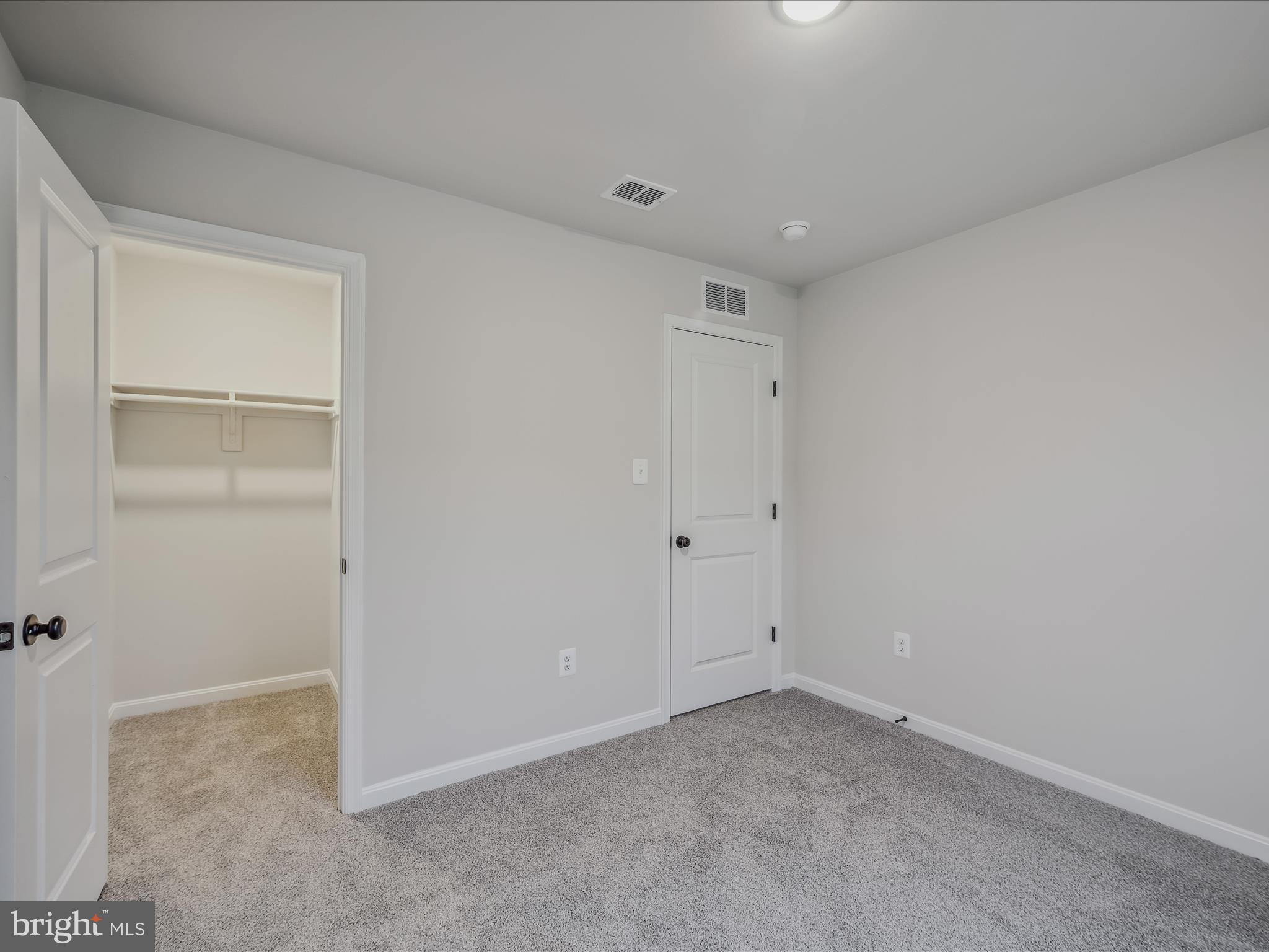 DILLON FARM - Residential Lease