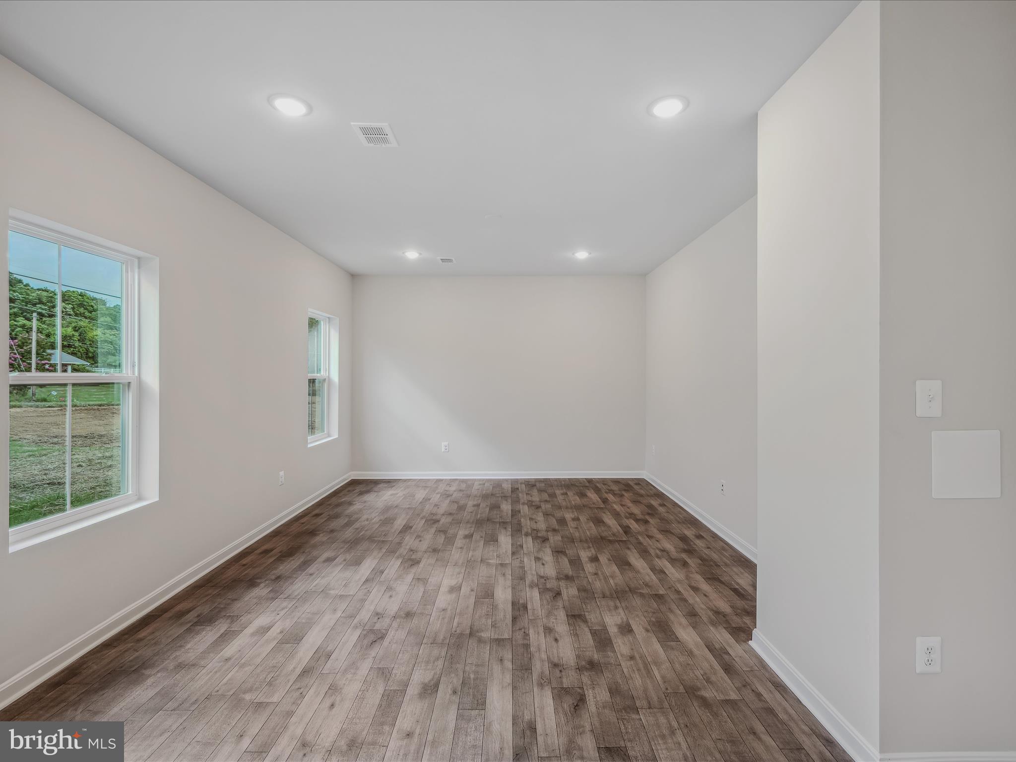 DILLON FARM - Residential Lease