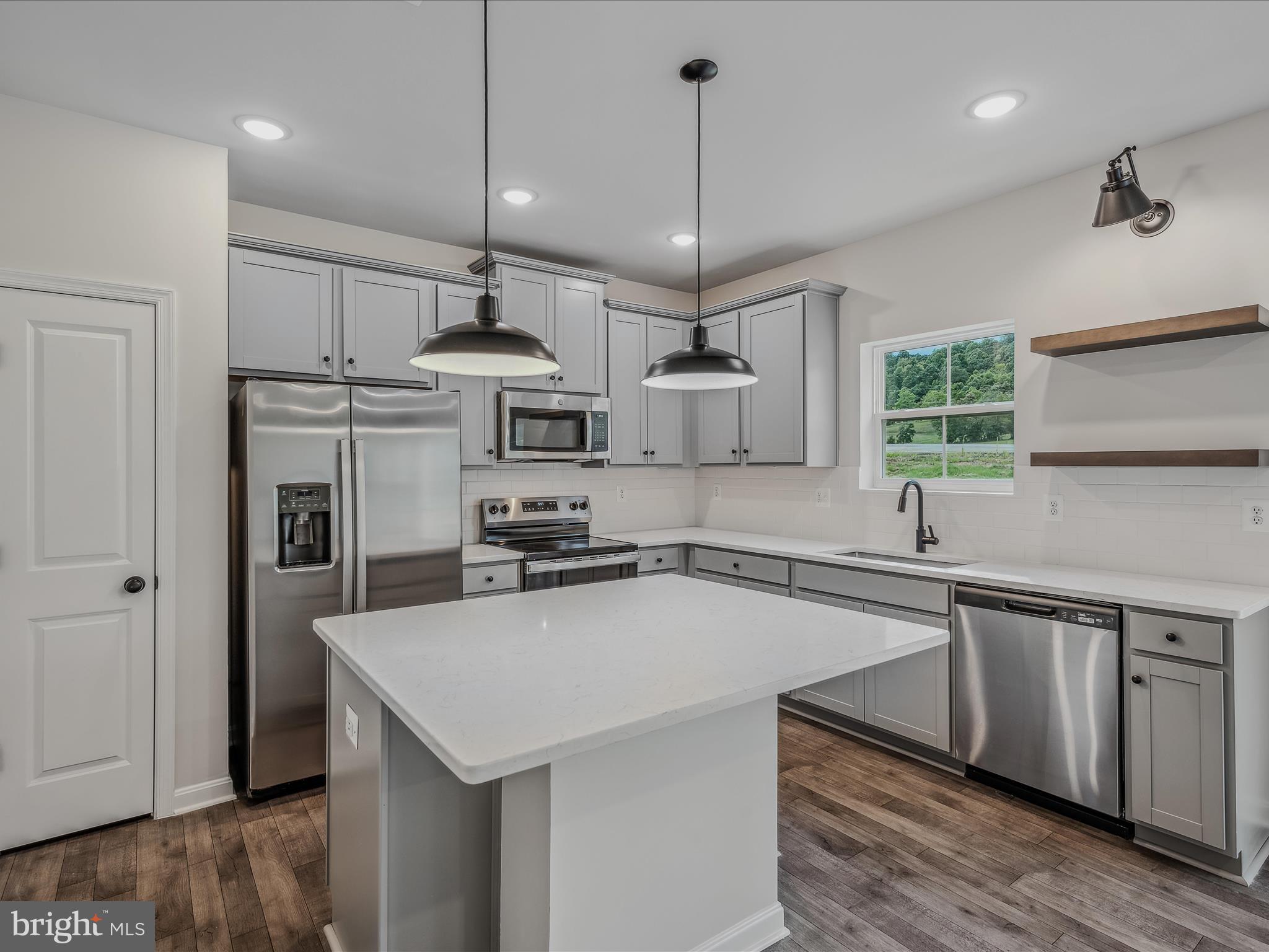 DILLON FARM - Residential Lease